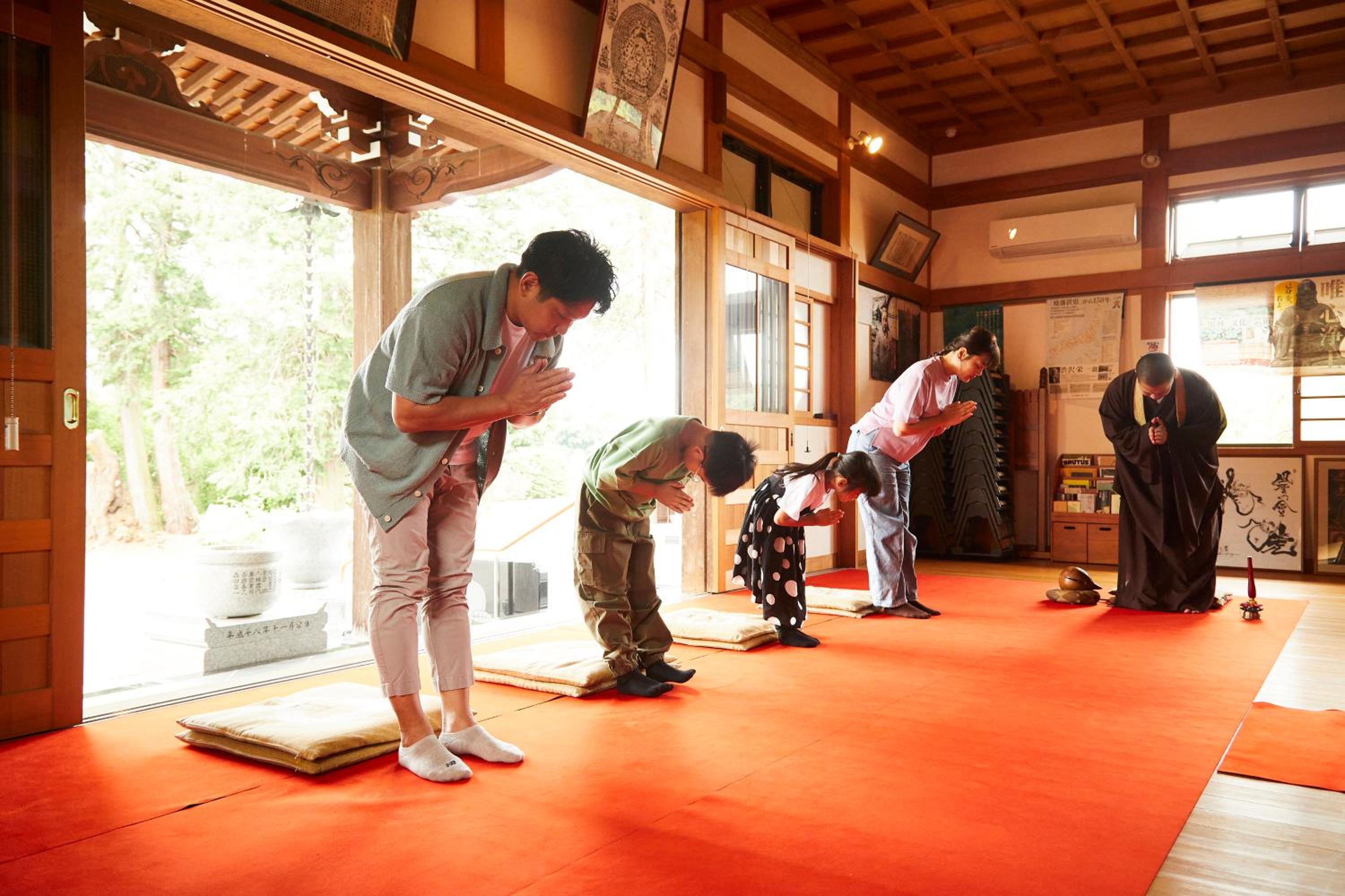 TEMPLESTAY ZENSŌ