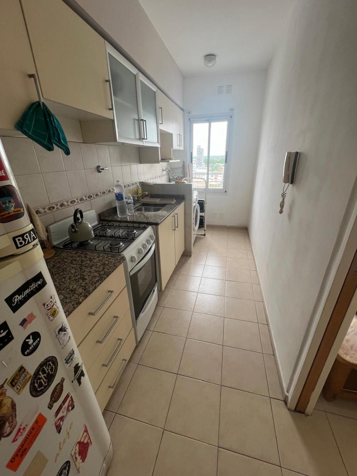 Hermoso apartamento con cochera en el centro!