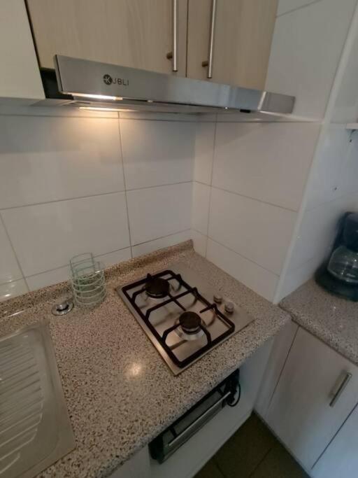 Departamento dos personas 1403