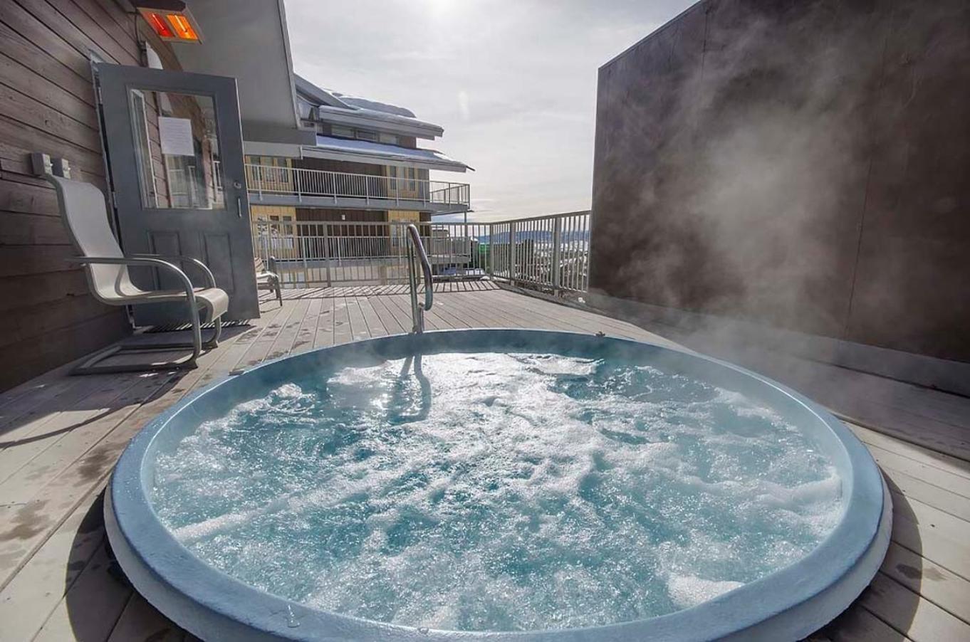 Penthouse Condo in the Heart of the Ski Area! view 5