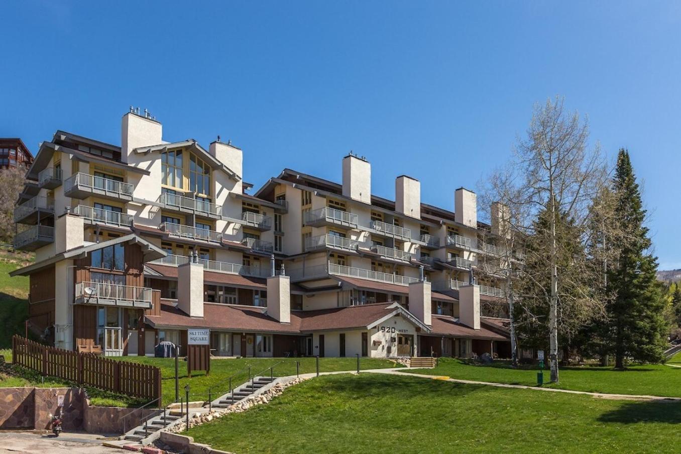 Fantastic Steamboat Location with Amazing Views view 4