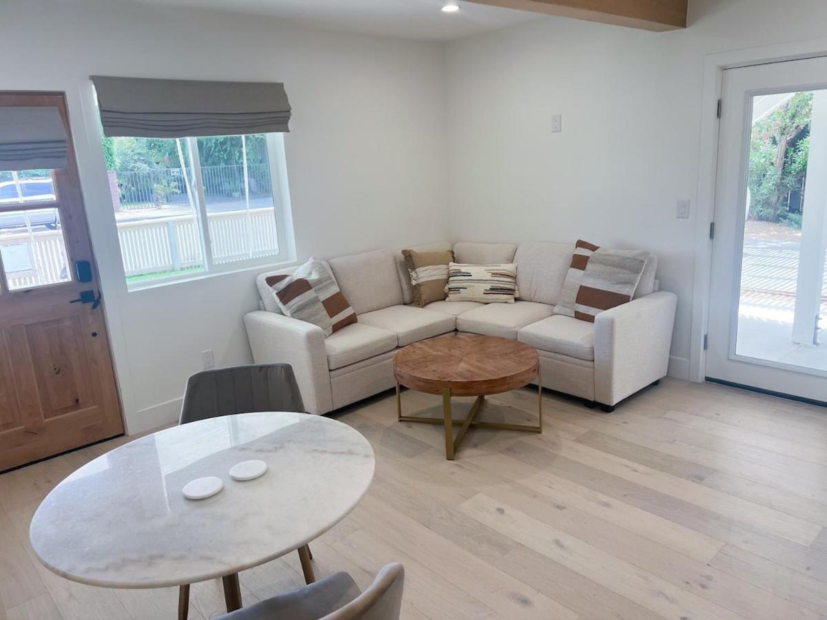 Elegant 2BR with Outdoor Space view 5