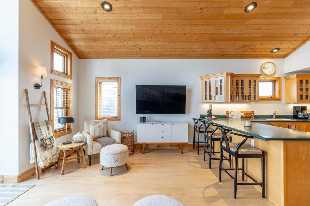 Old Town Bliss Park City Retreat