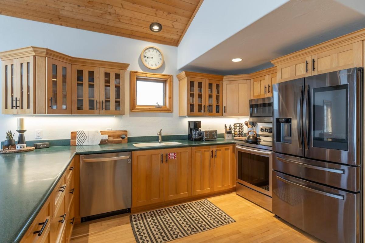 Old Town Bliss Park City Retreat