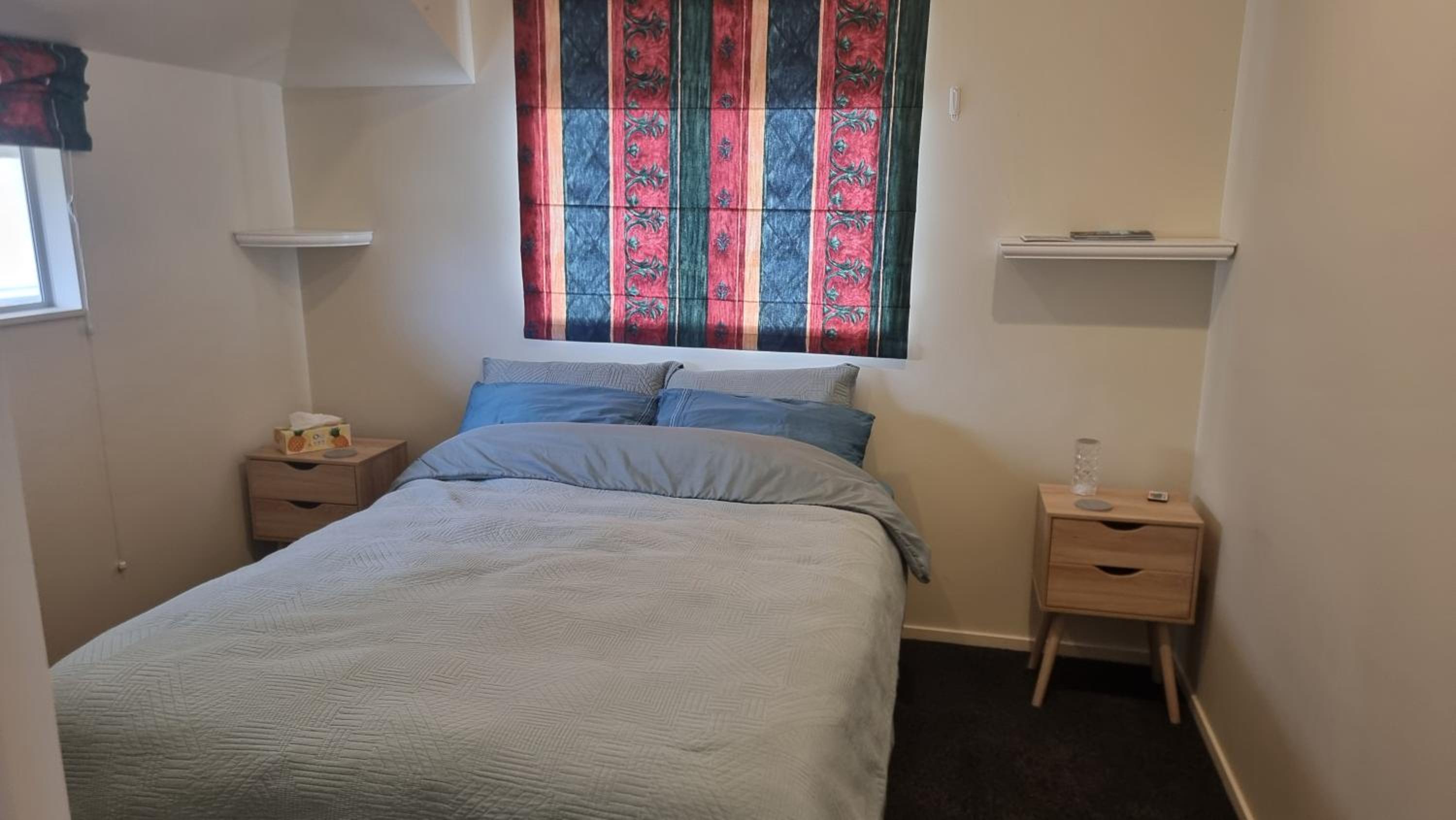 Home stay - Double Bed at Churton Park view 5