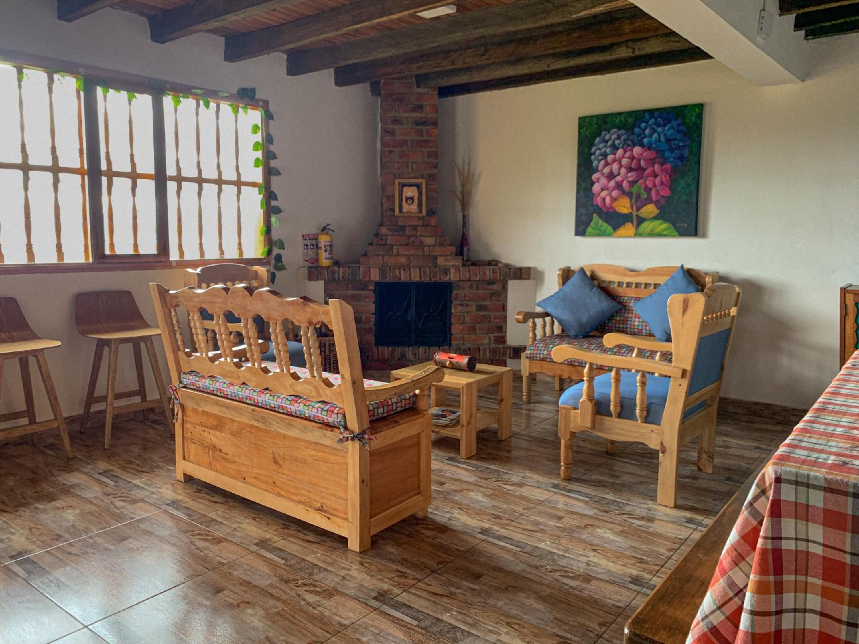 Casa Laurel