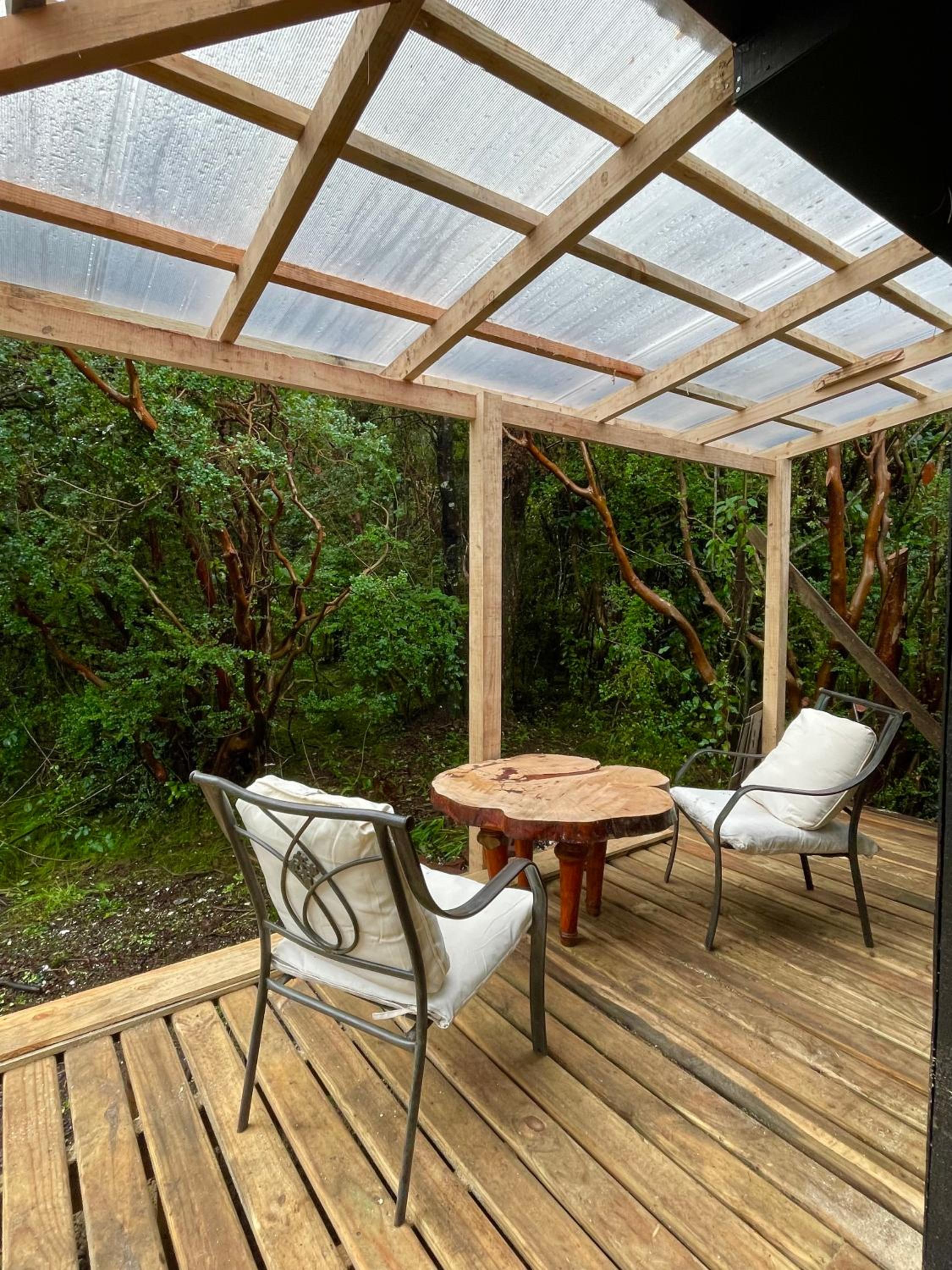 Cabaña para 4 con bosque y río Pucon