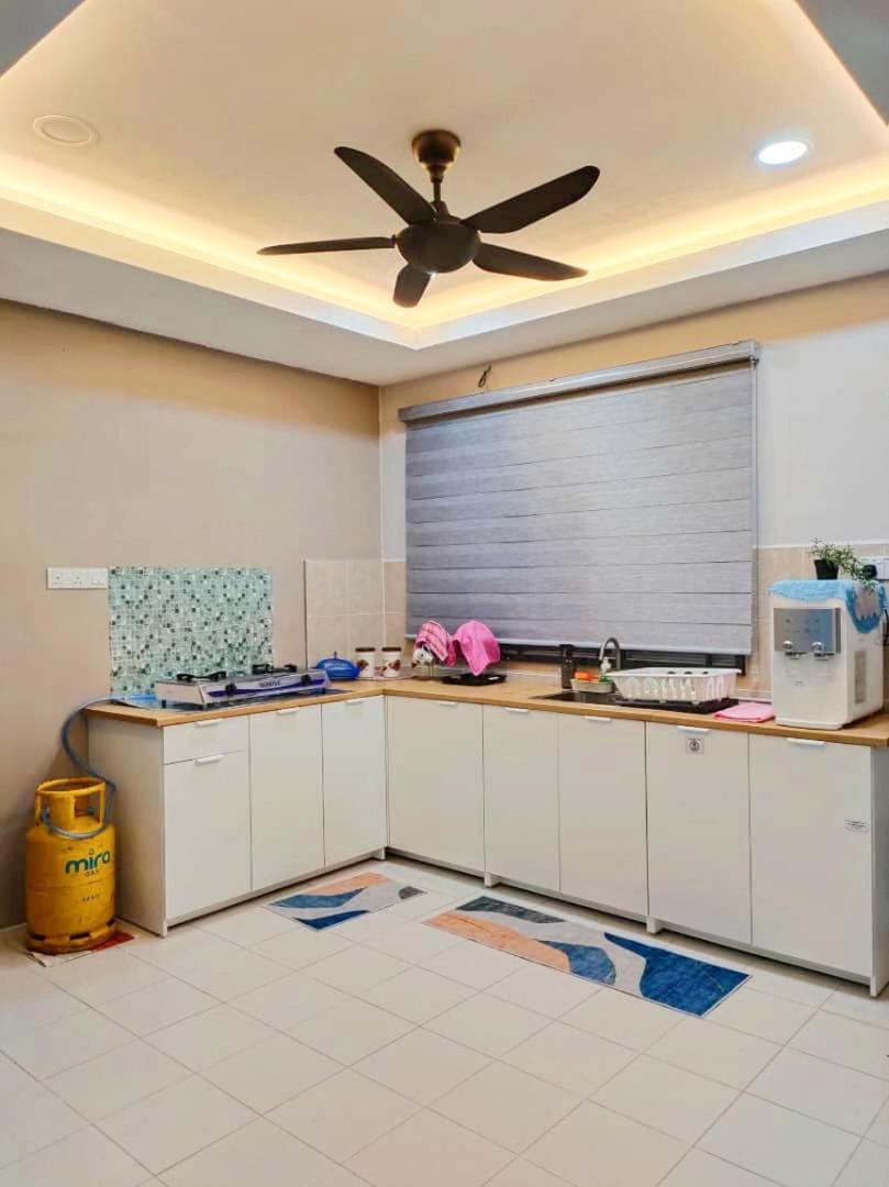 Zen Clan Homestay Scientex with wifi, aircond, water heater photo 6