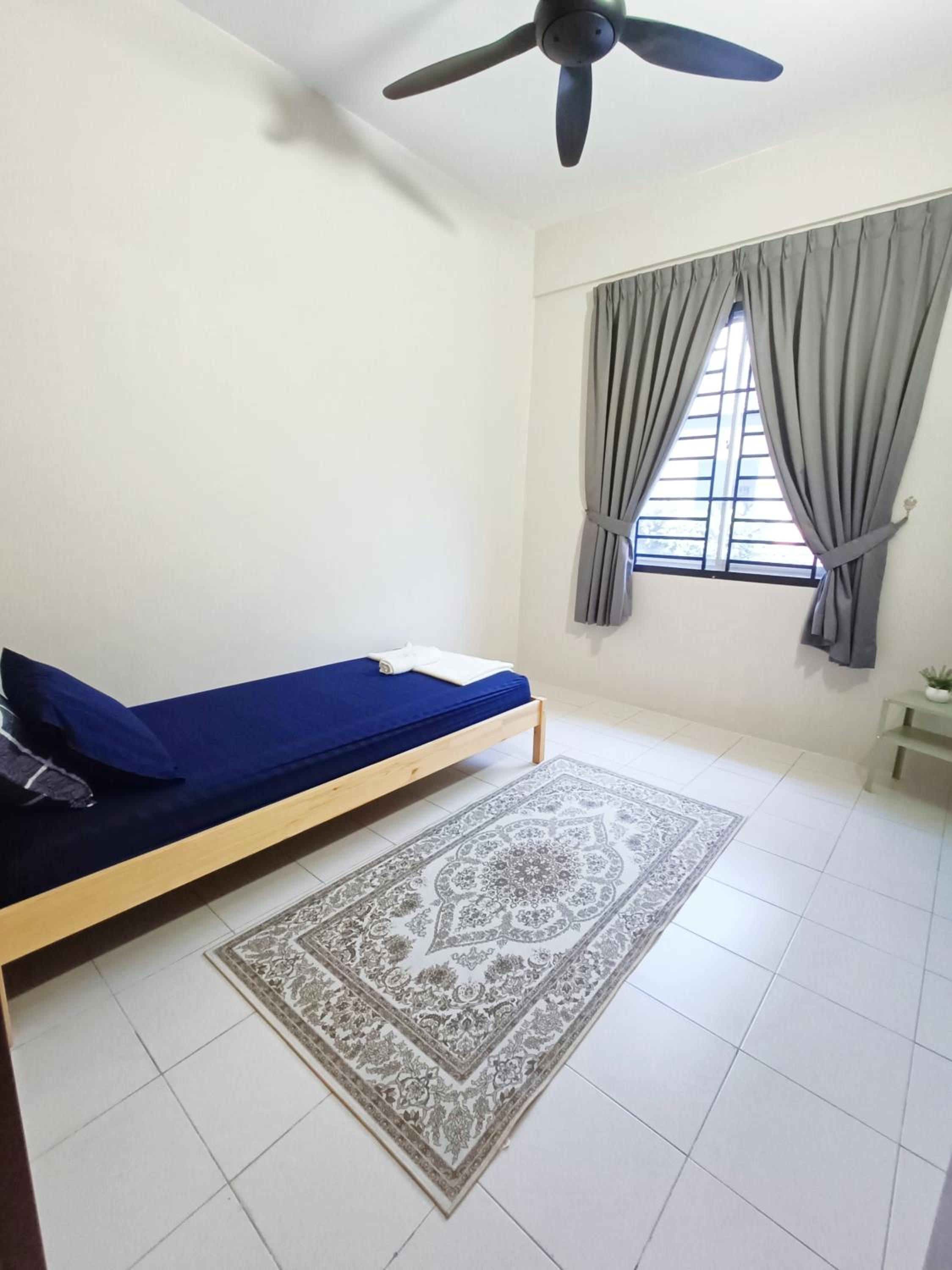 Zen Clan Homestay Scientex with wifi, aircond, water heater photo 7
