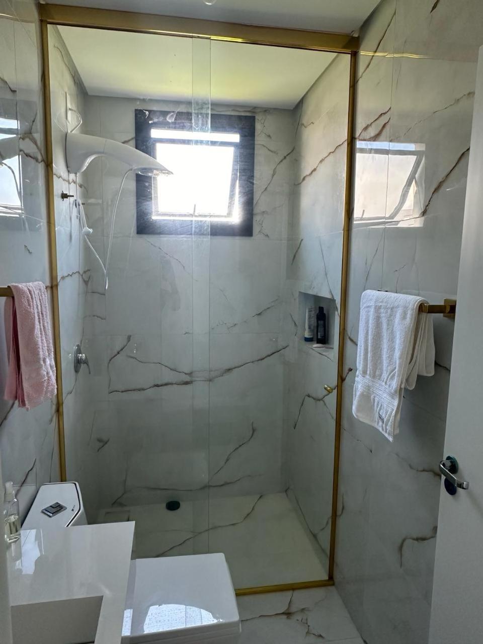 Casa Alto Padrão Com Piscina perto da praia