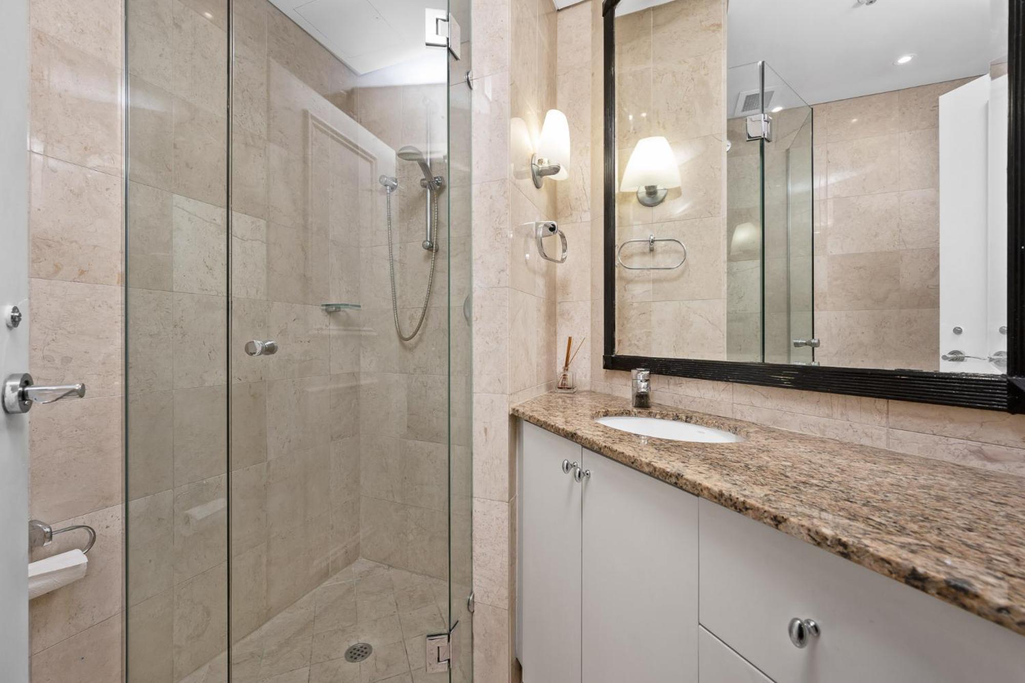 Sydney City Circular Quay Hotel Style Studio Perfect Locations Sleeps 4
