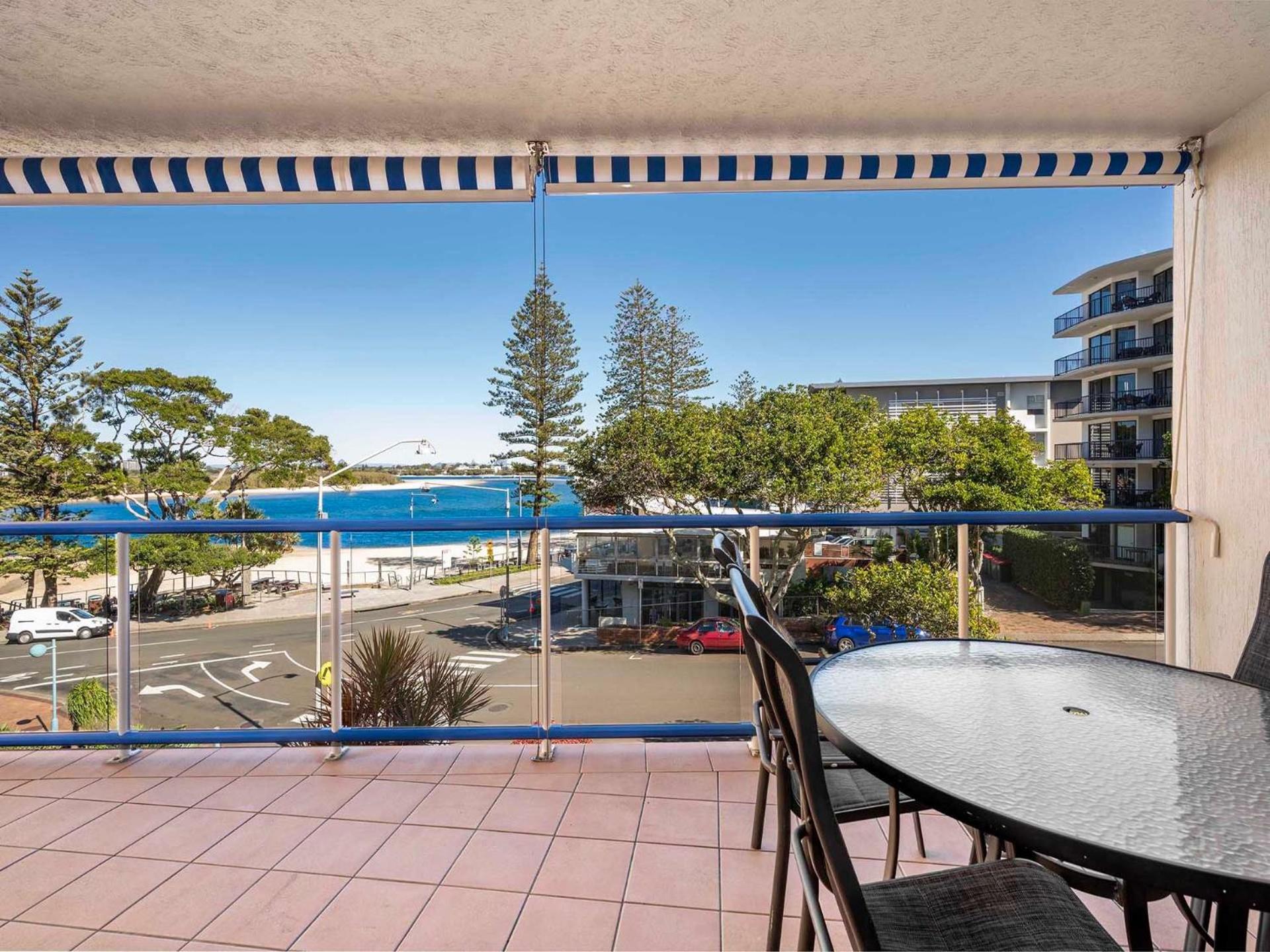 Boardwalk Apartments Unit 3 Bulcock Beach QLD