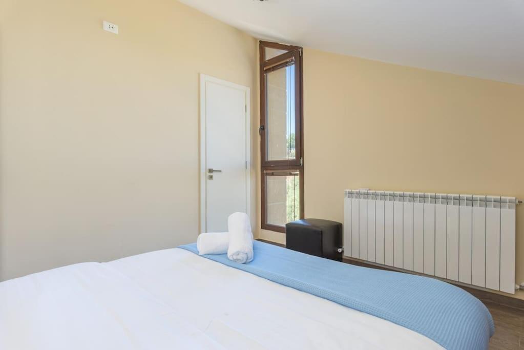 Charming 2 BR Faqra Mountain Retreat view 4