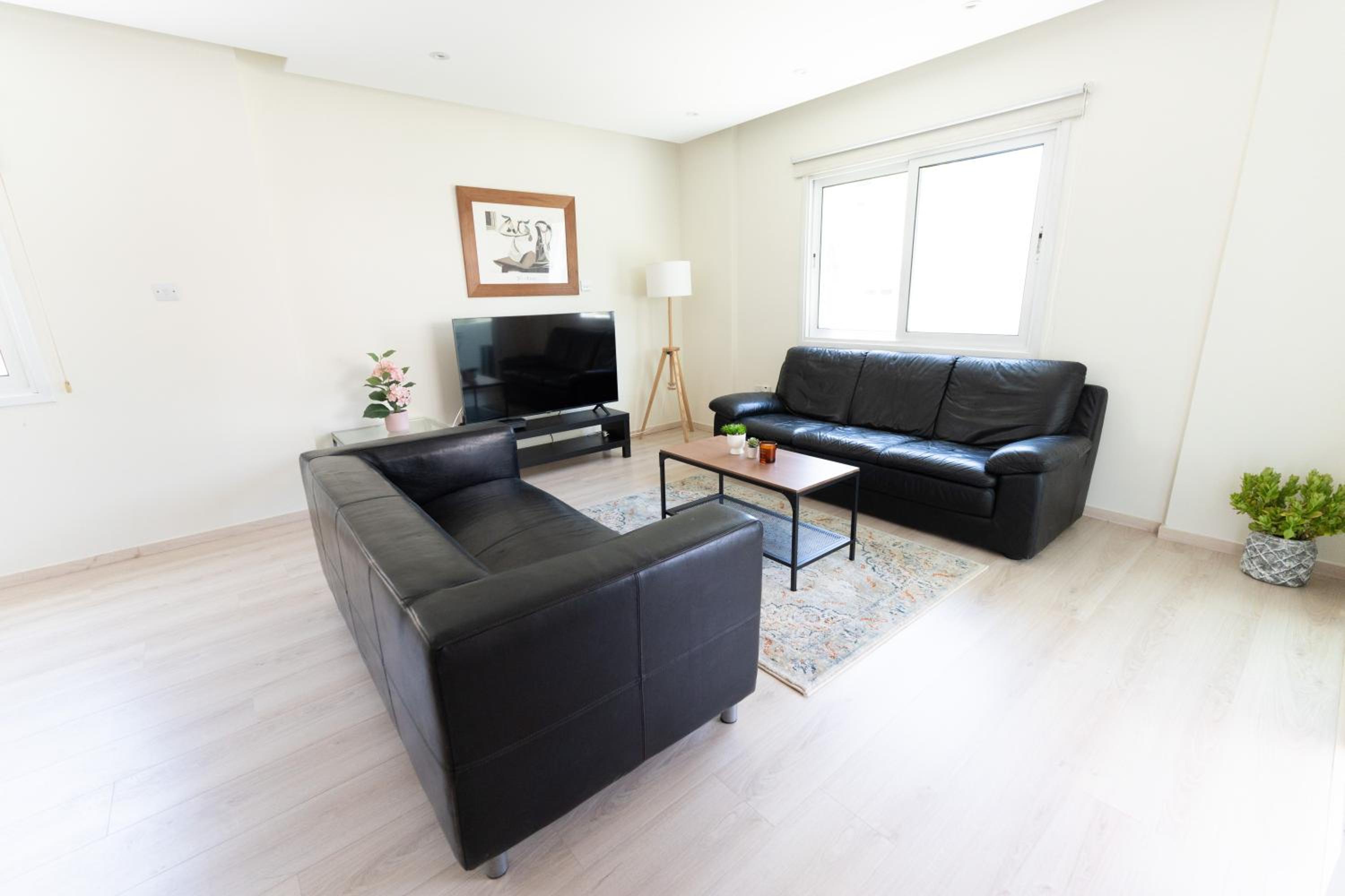 WealthyStays - Olympias 2BR Flat Nicosia Centre