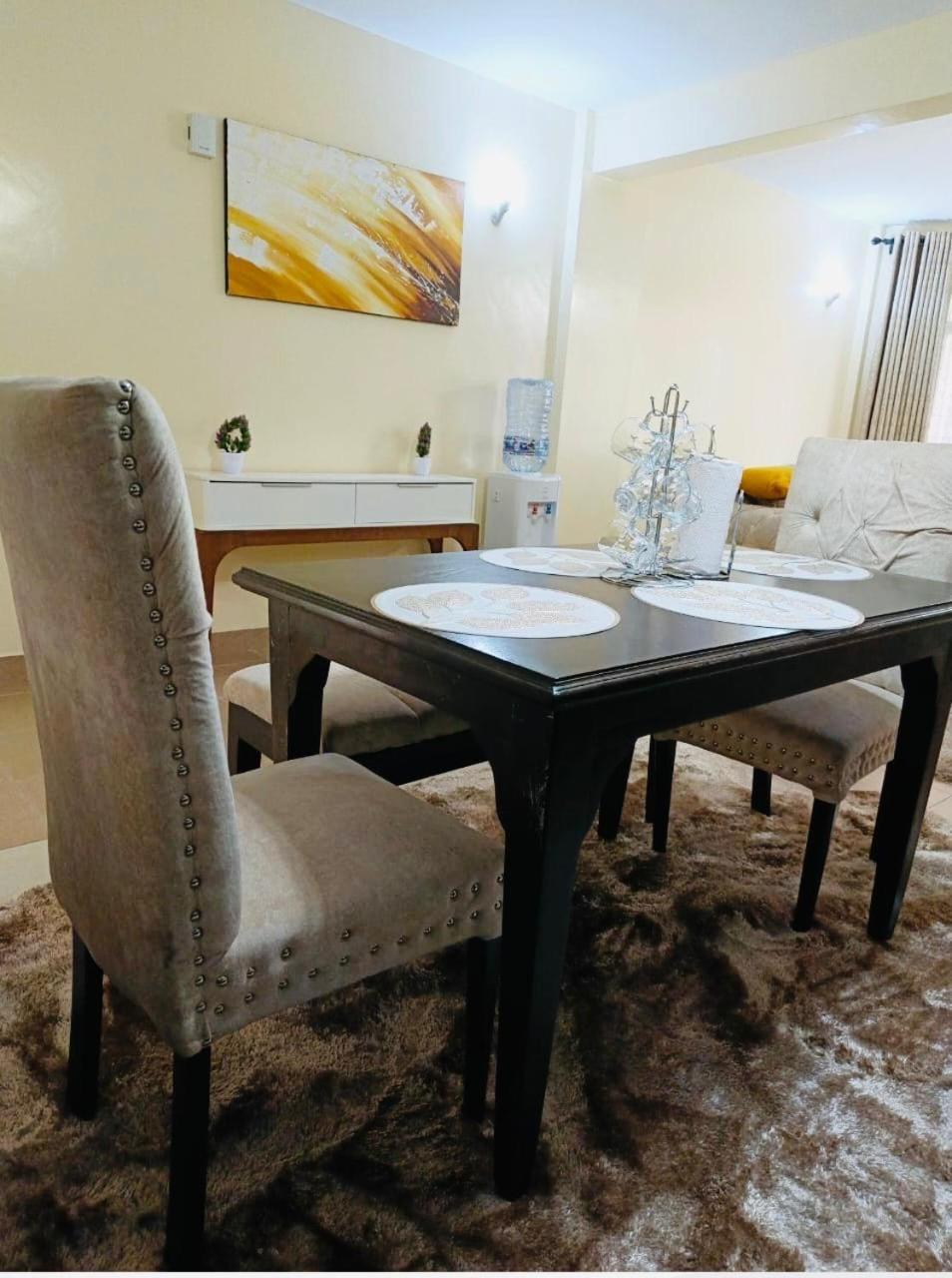 Jay Homes - Ultra Modern Master Ensuite Runana Apartments view 4