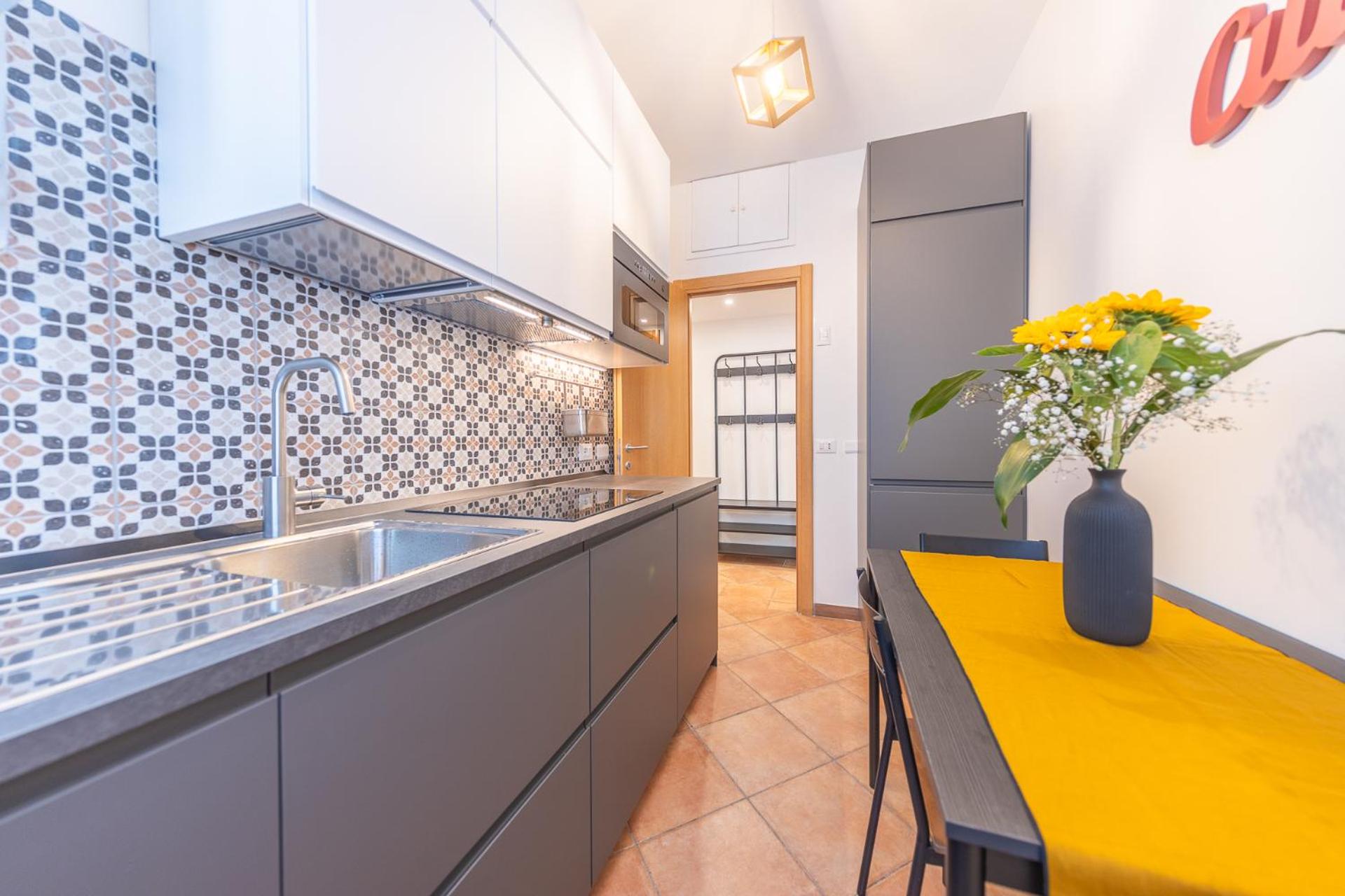 SL City Apartment