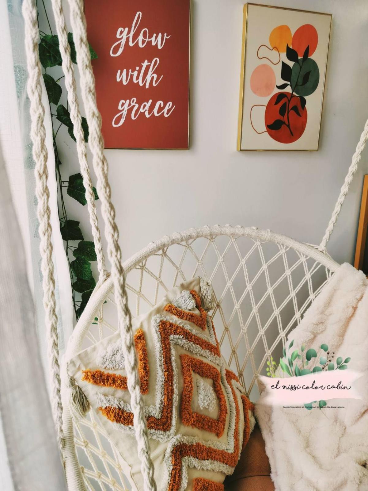 El Nissi Staycation, THE COLOR CABIN, Enchanted Kingdom view 3