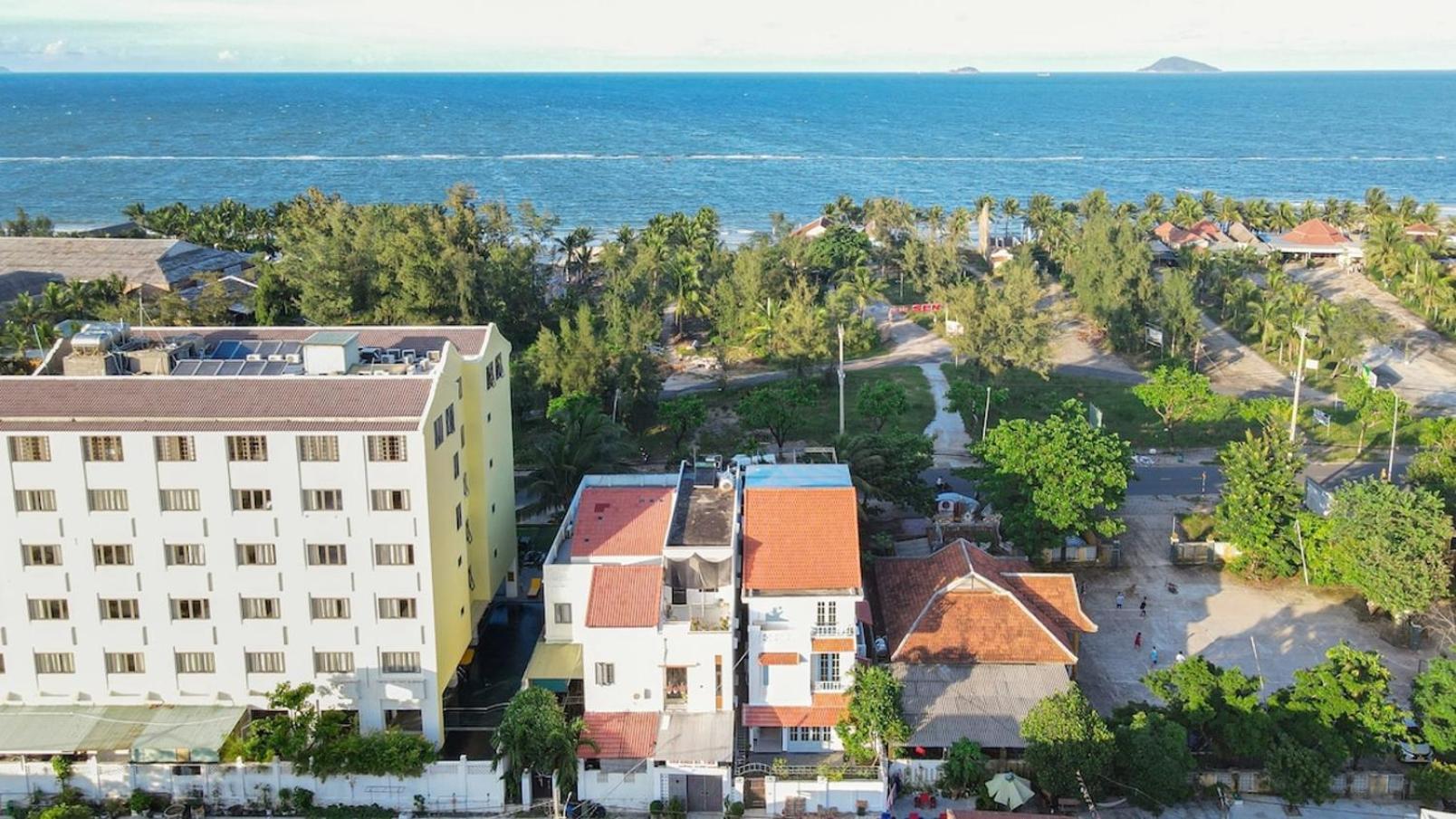 Villa Nautica by the Beach - Vesta Collections view 2