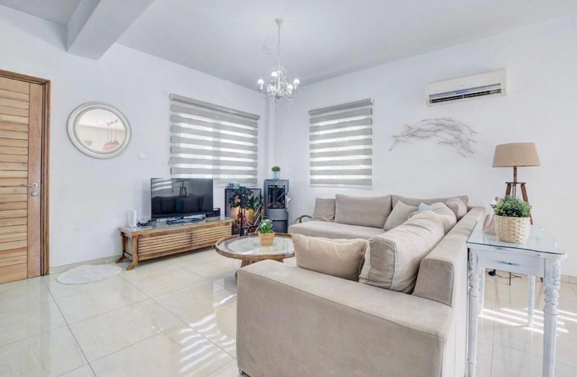 Hephaestus Family Villa, Ayia Triada Beach