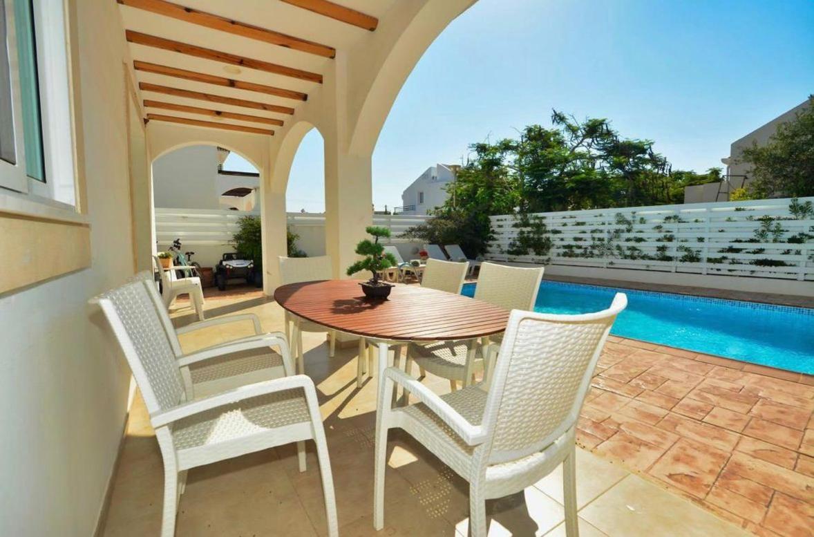Hephaestus Family Villa, Ayia Triada Beach