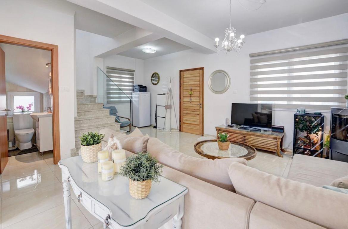 Hephaestus Family Villa, Ayia Triada Beach