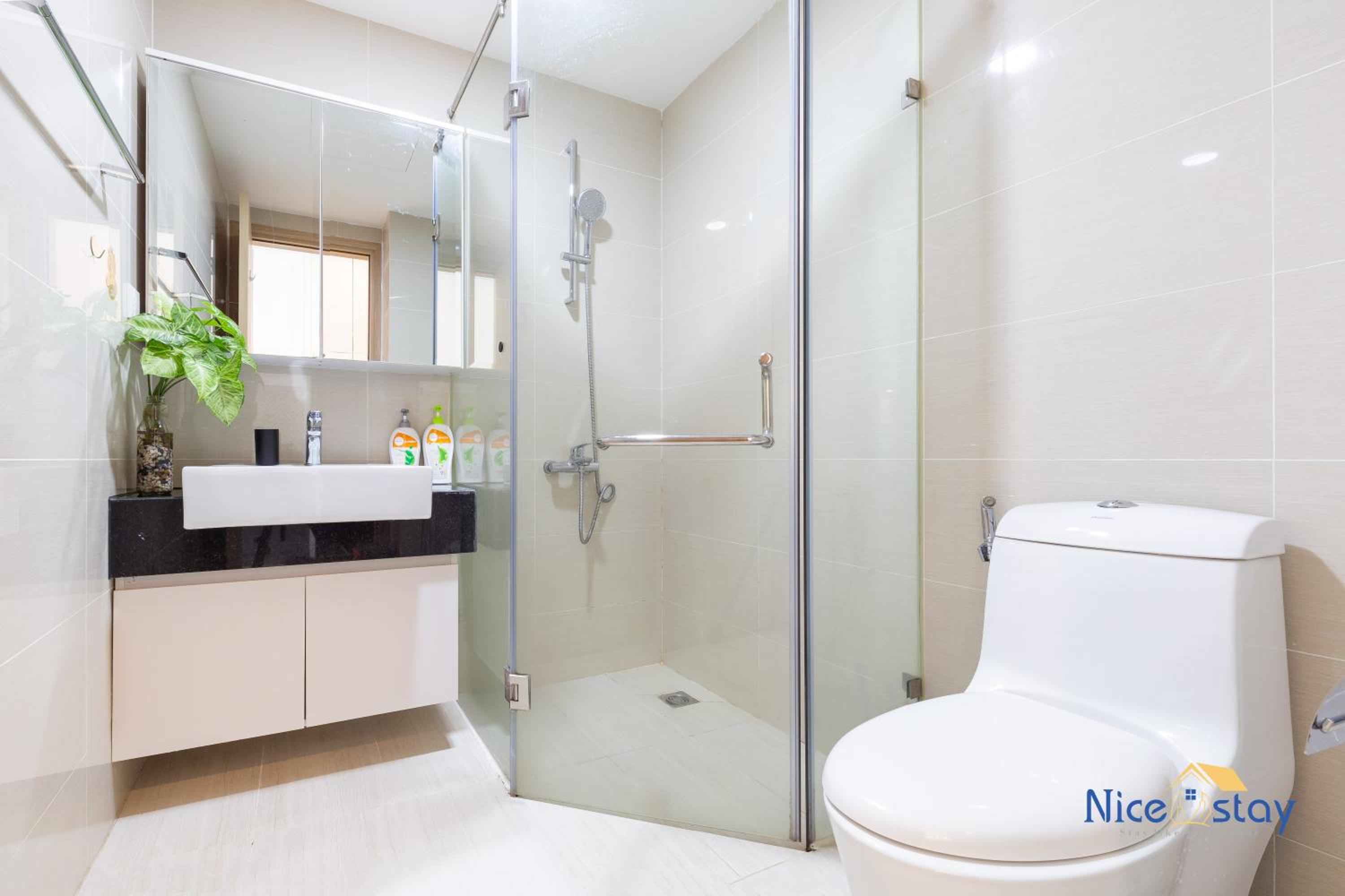 Nice Stay - Botanica Premier Apartment