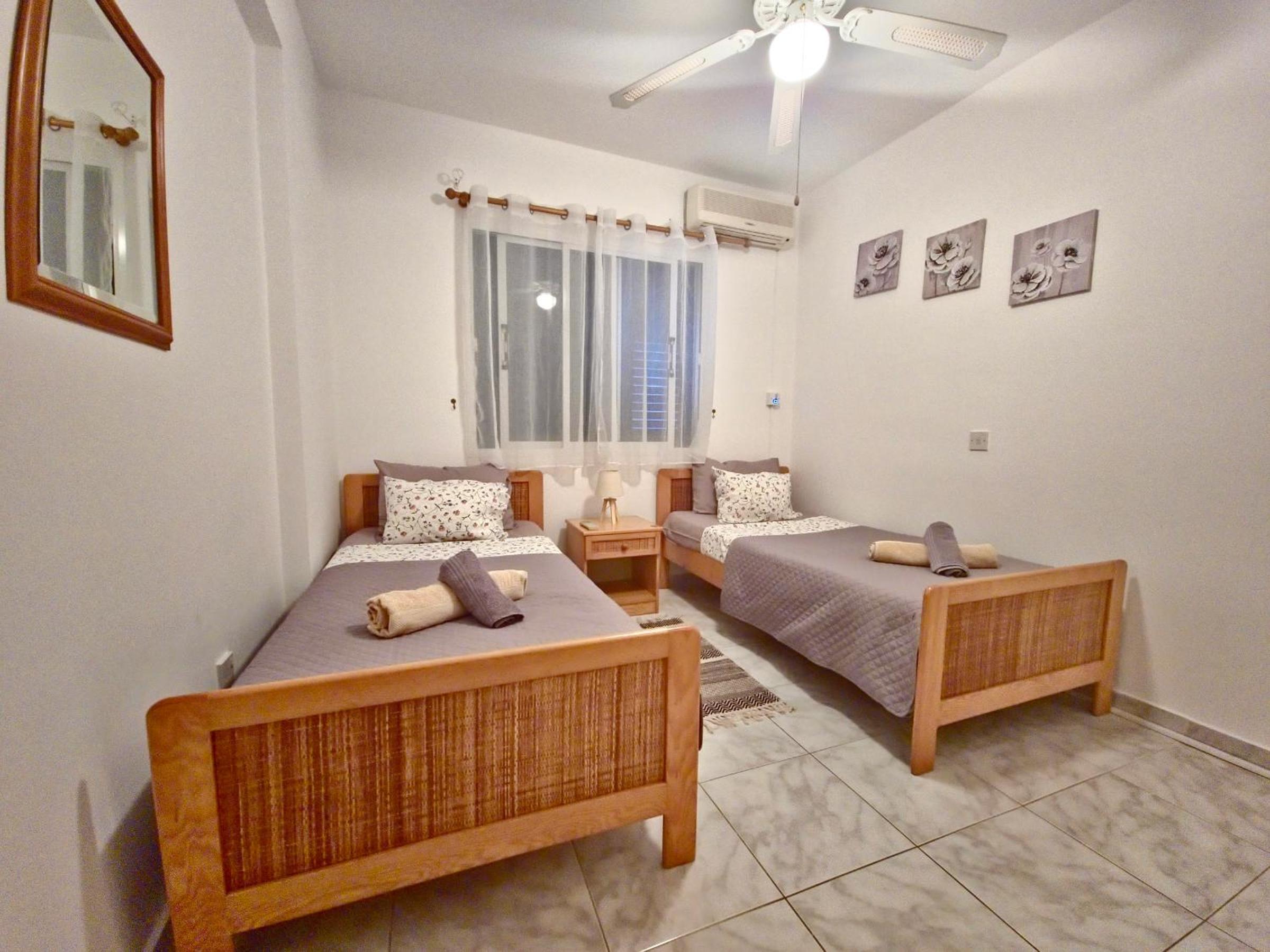 MyCyprusStay - Jo's Lovely 2 Bedroom Modern Apartment