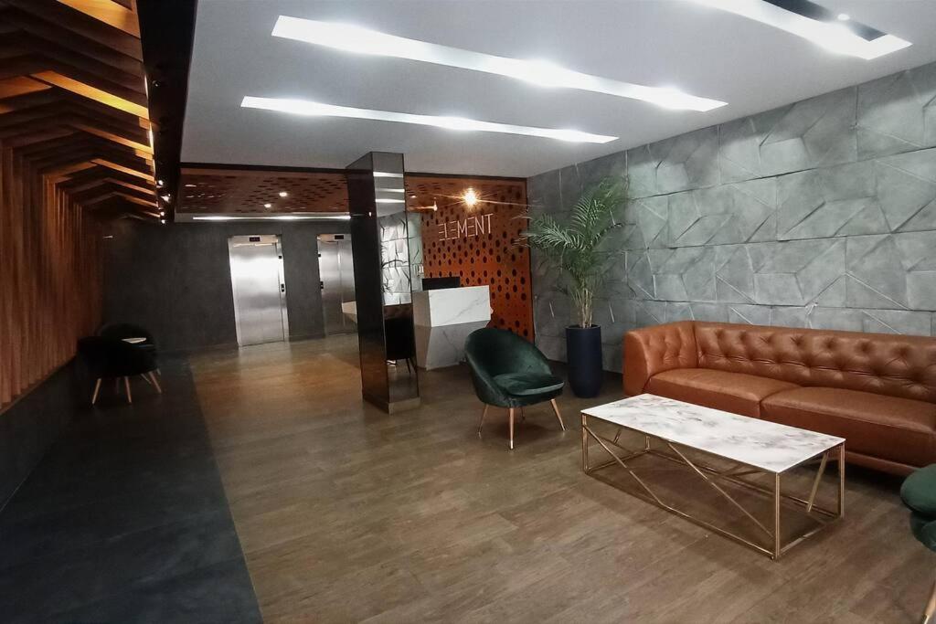 2D - Hermosa Suite 2D en Element by Elite, Equipetrol