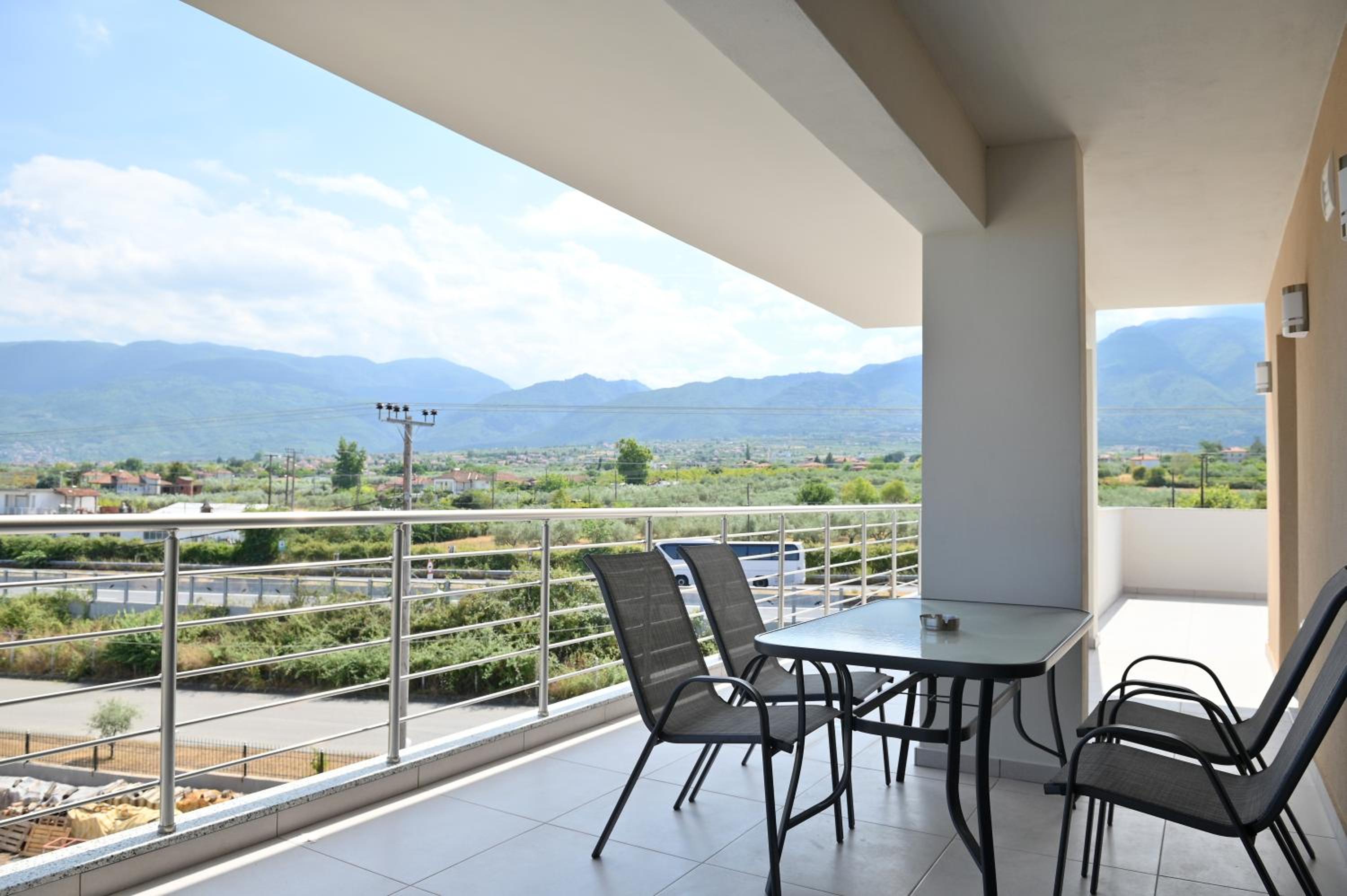 Anemos Luxury Apartments