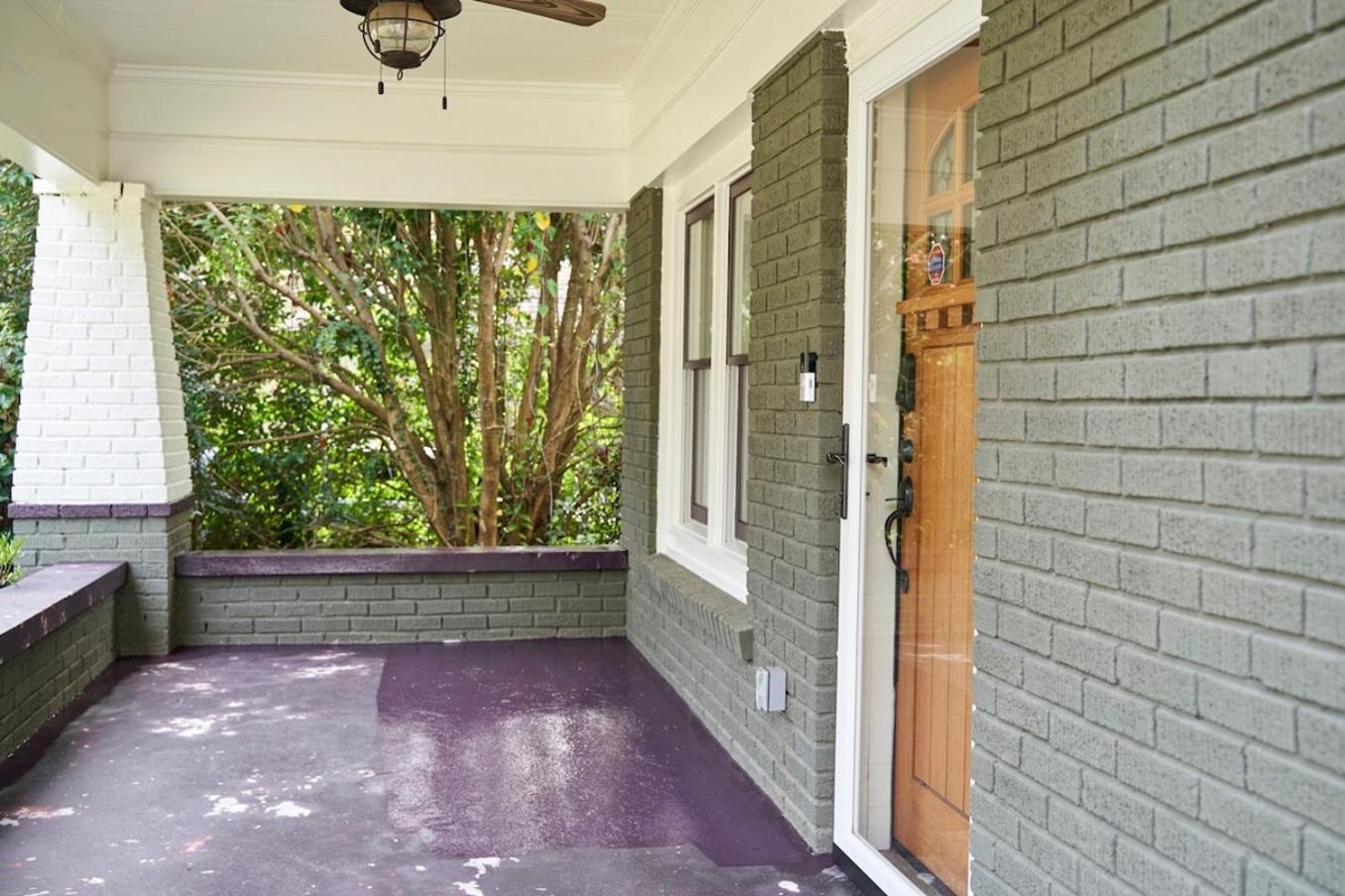 Downtown Gem 5 Min To City, Near Marta & Pullman view 4