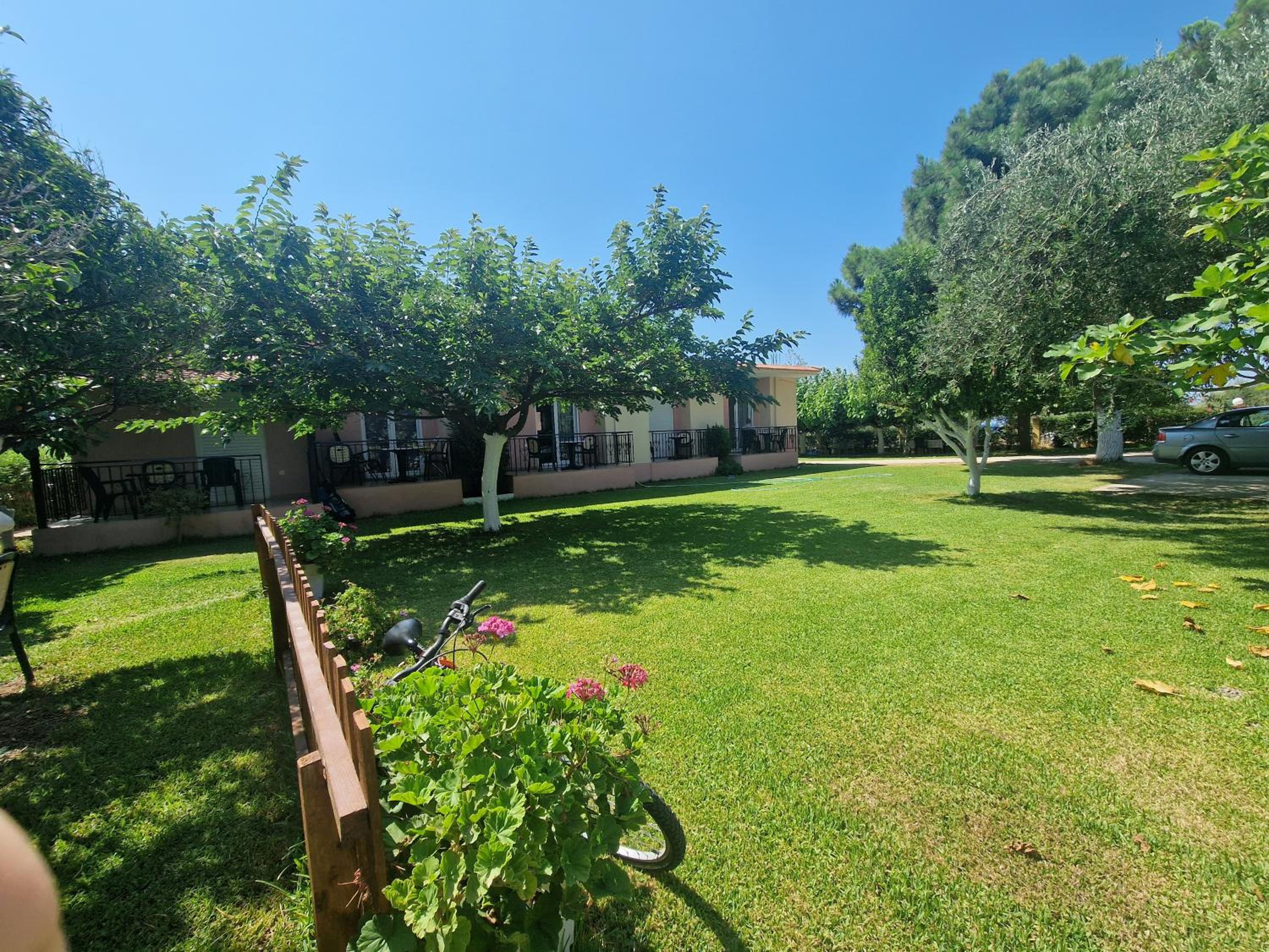Lemi Apartments