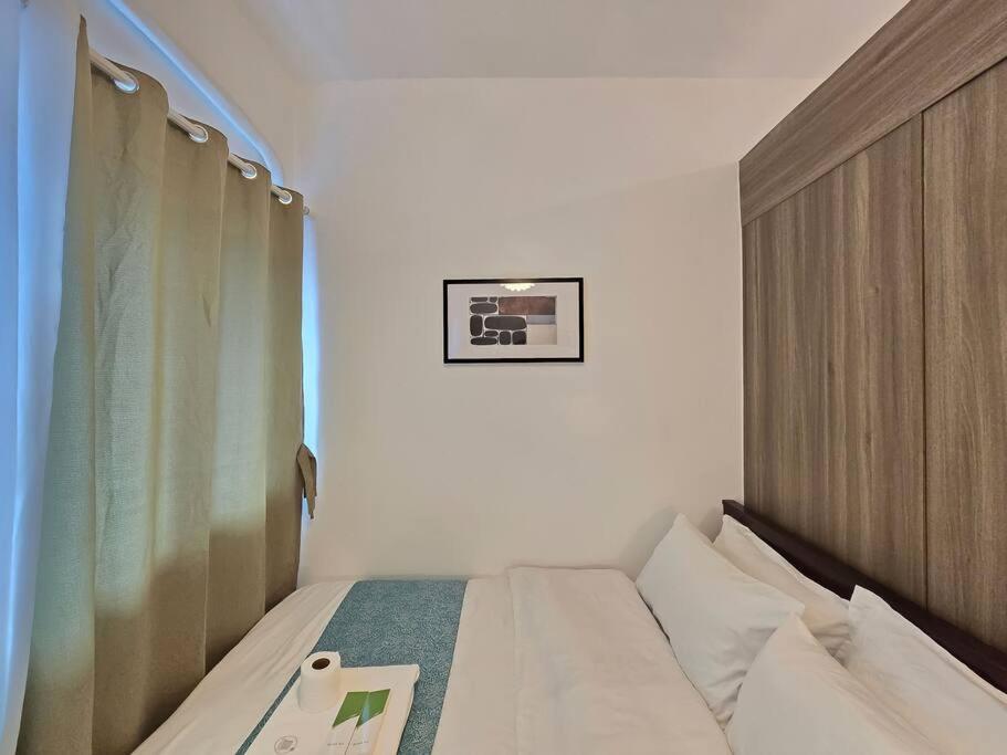 1BR Condotel with Balcony at FAME Residences #FM49 view 4