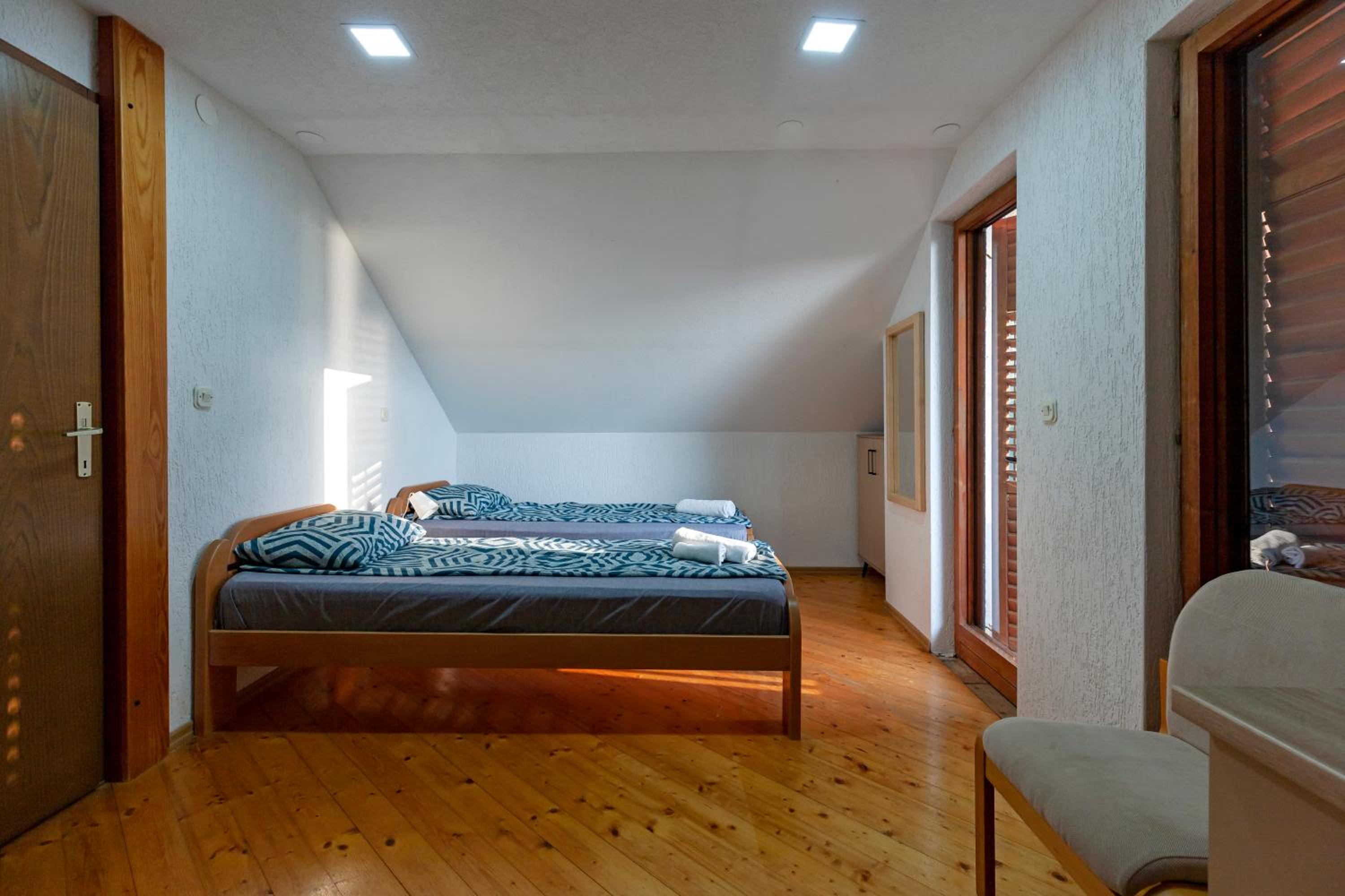 Bitrak House Megdani