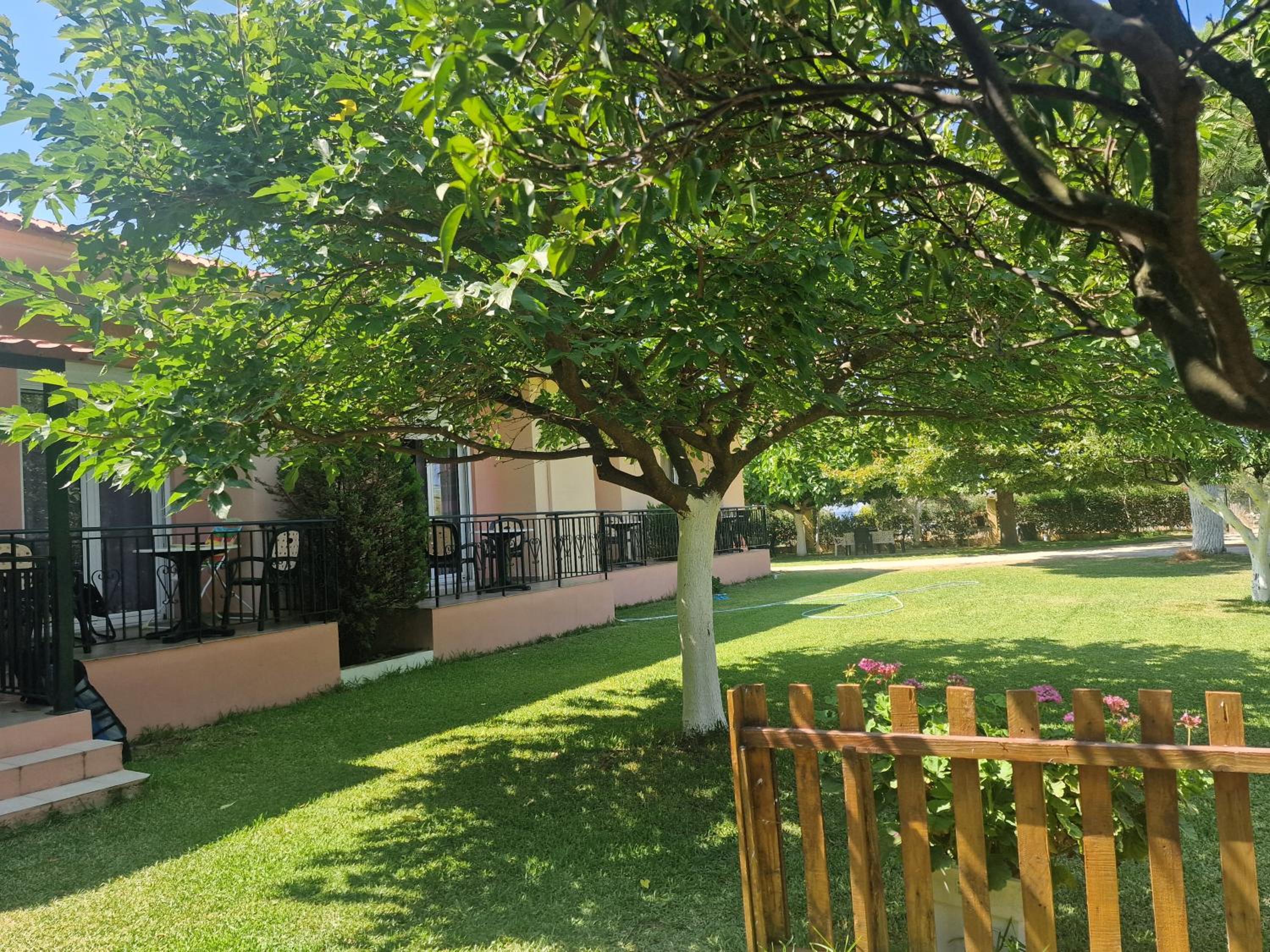 Lemi Apartments