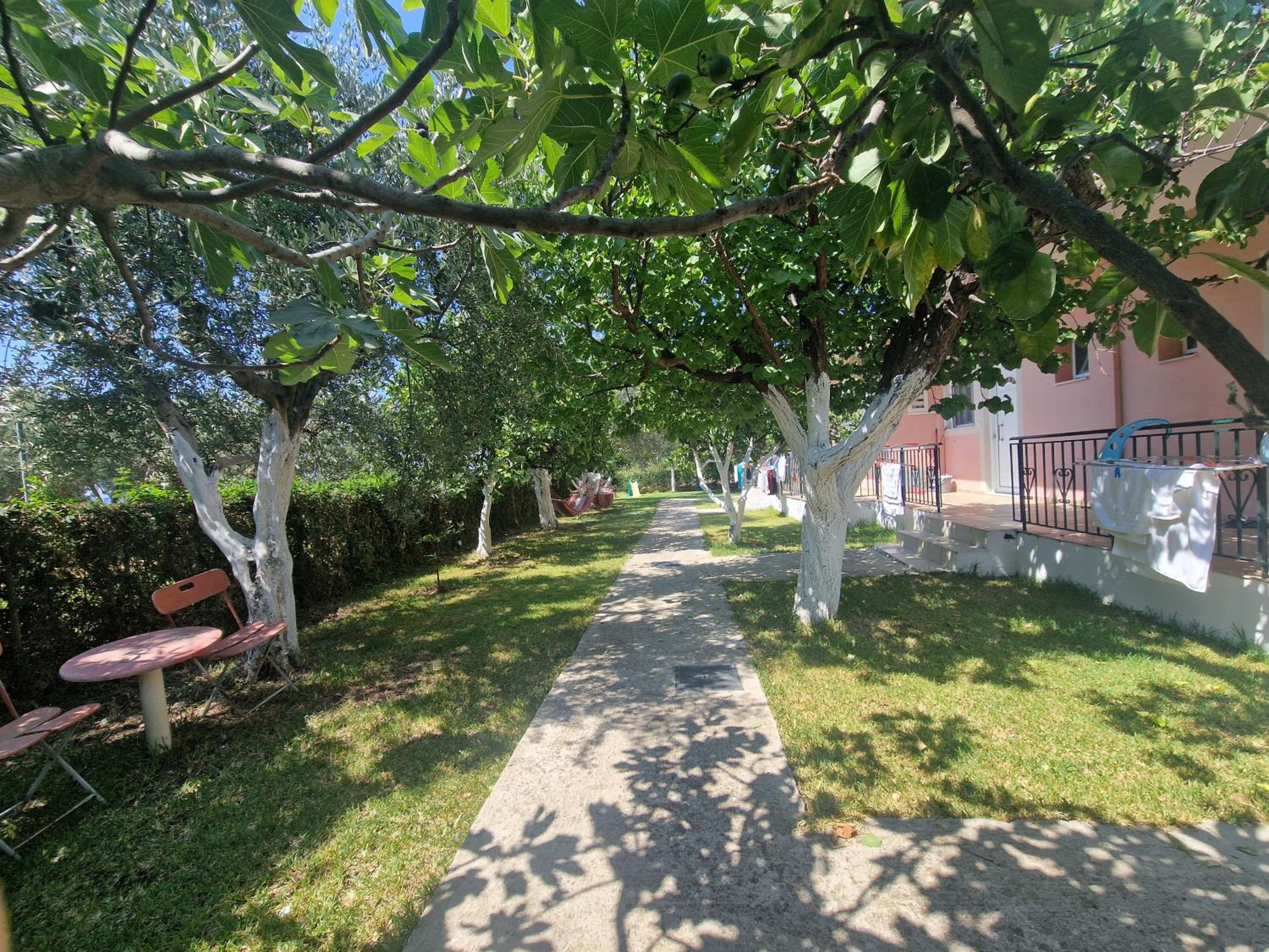Lemi Apartments