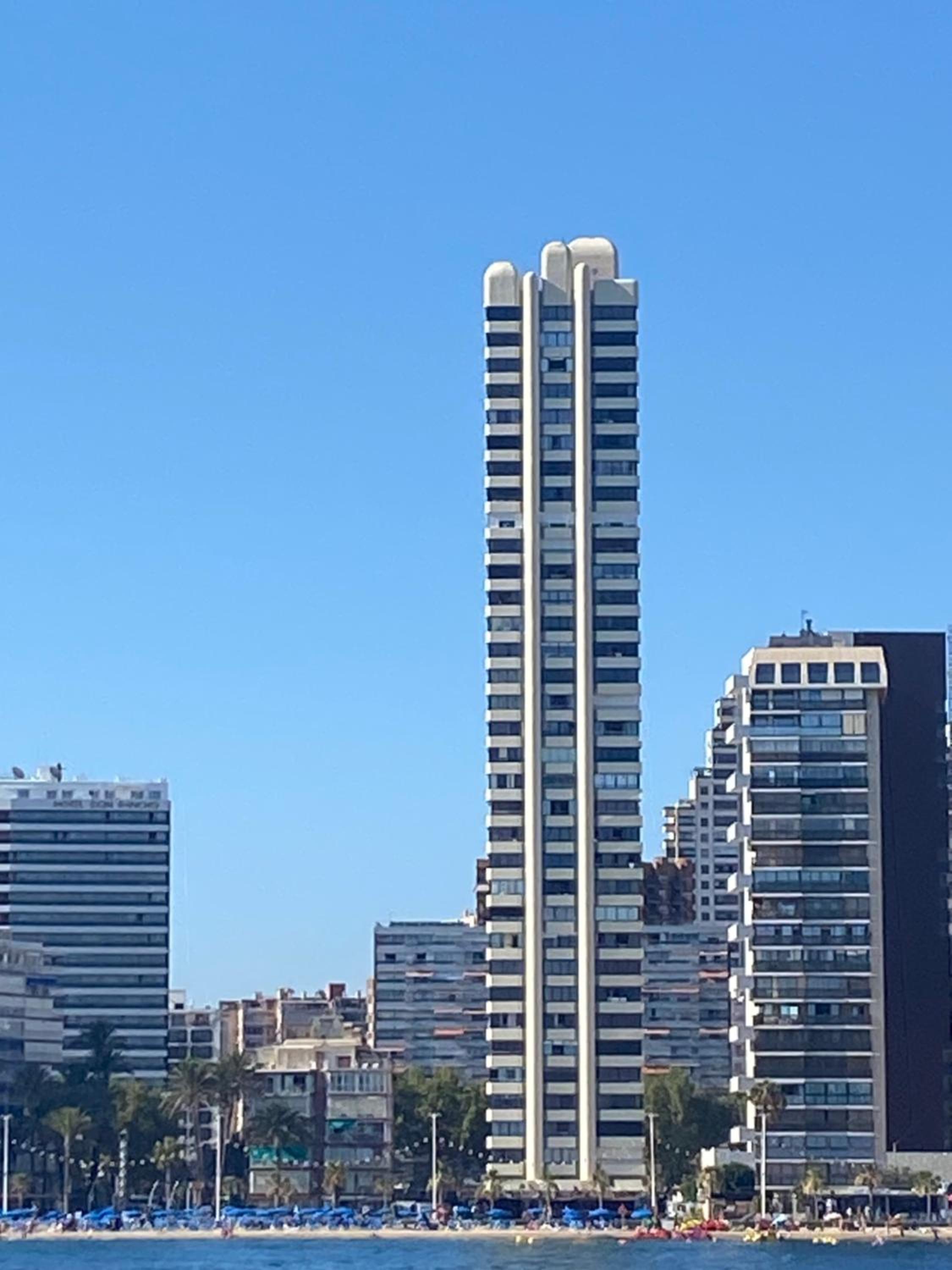 APARTAMENTO TORRE LEVANTE 2 HABITACIONES