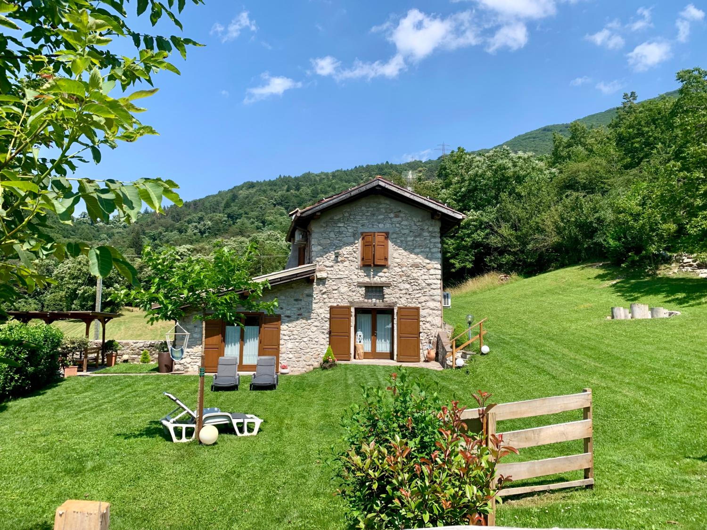 Casa Al Castagneto view 3