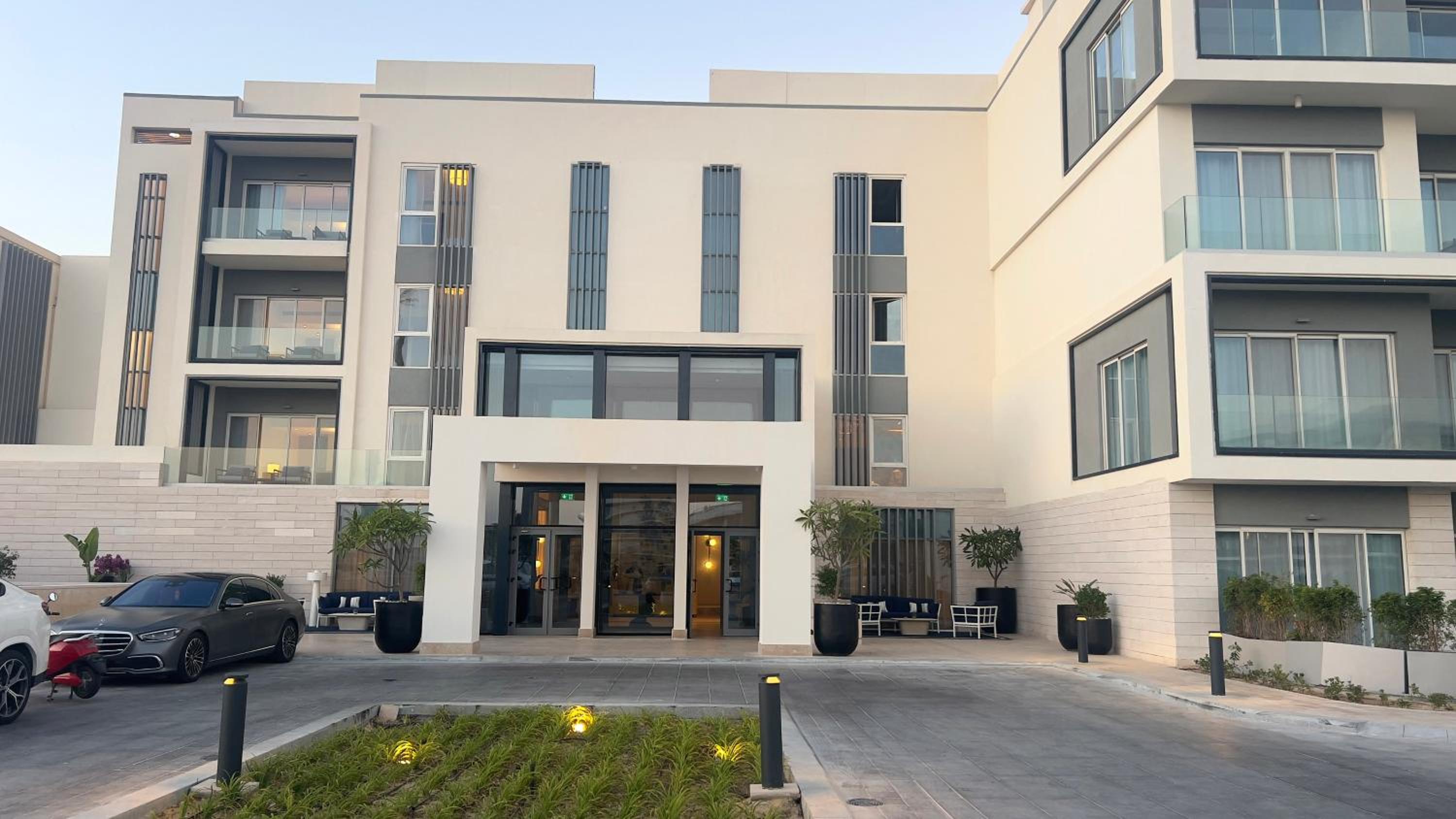Marassi, Luxury Suite in Address Beach resort! service apartment