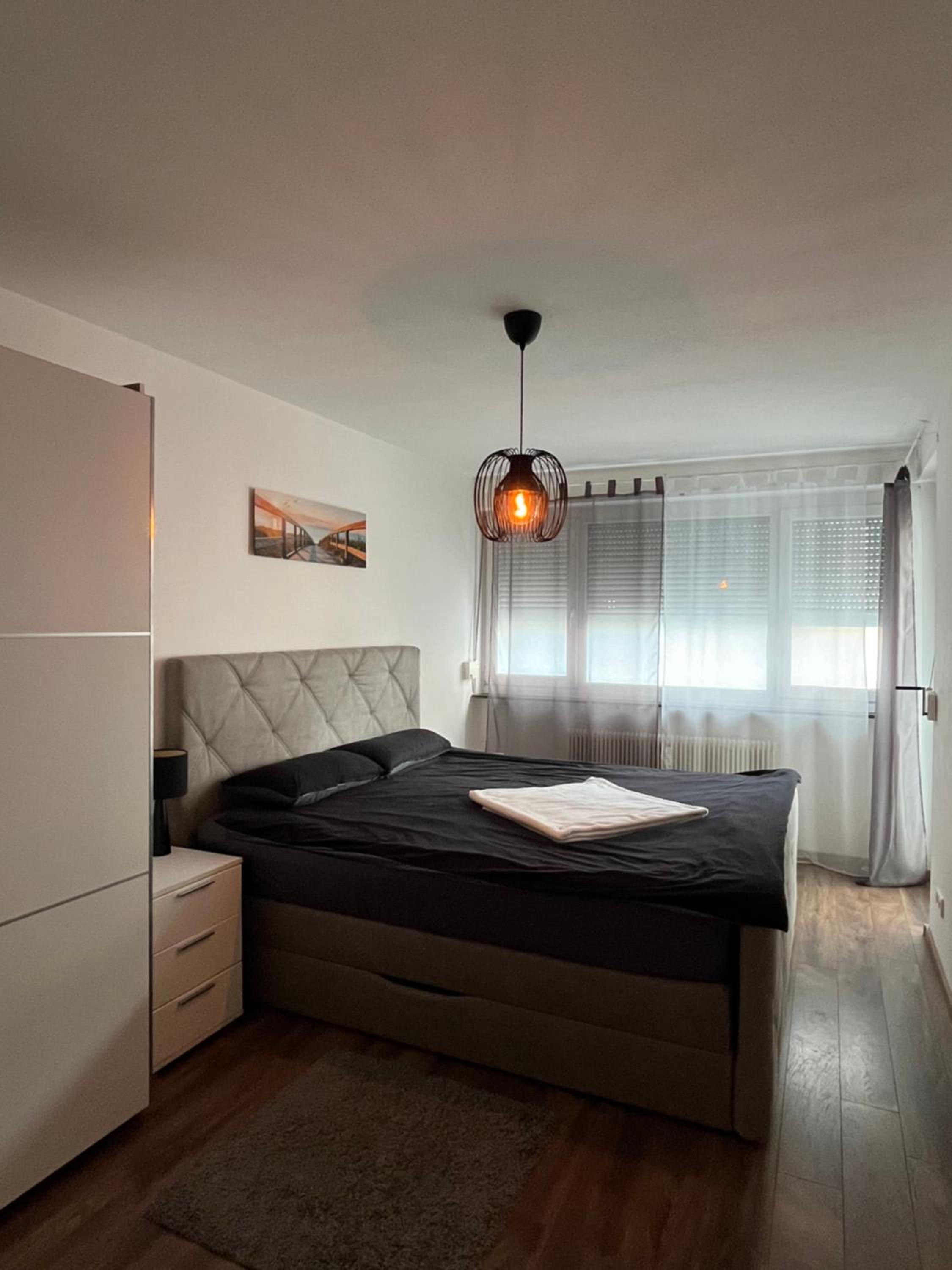 Modern apartment and easy access