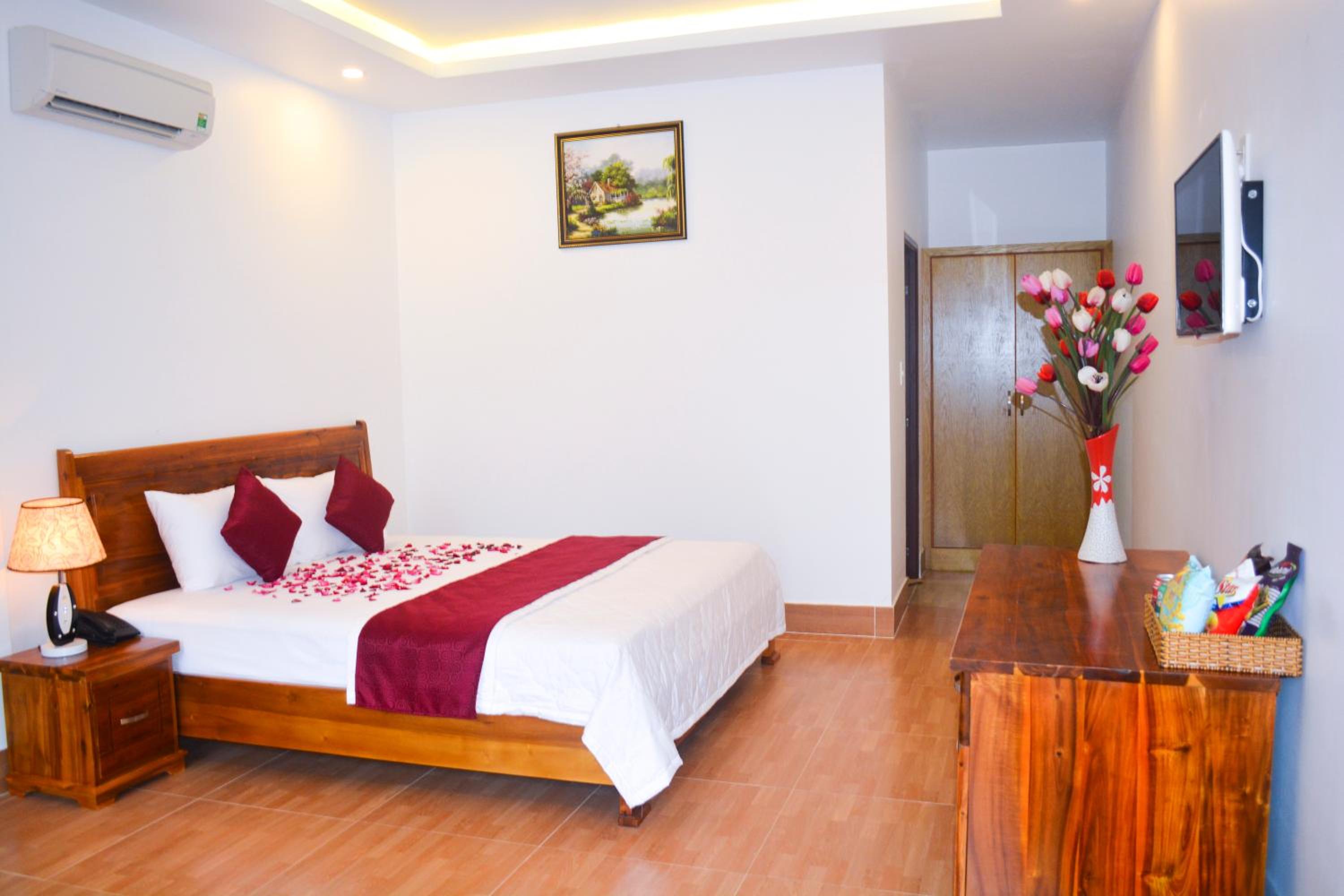 Ngoc Viet Bungalow