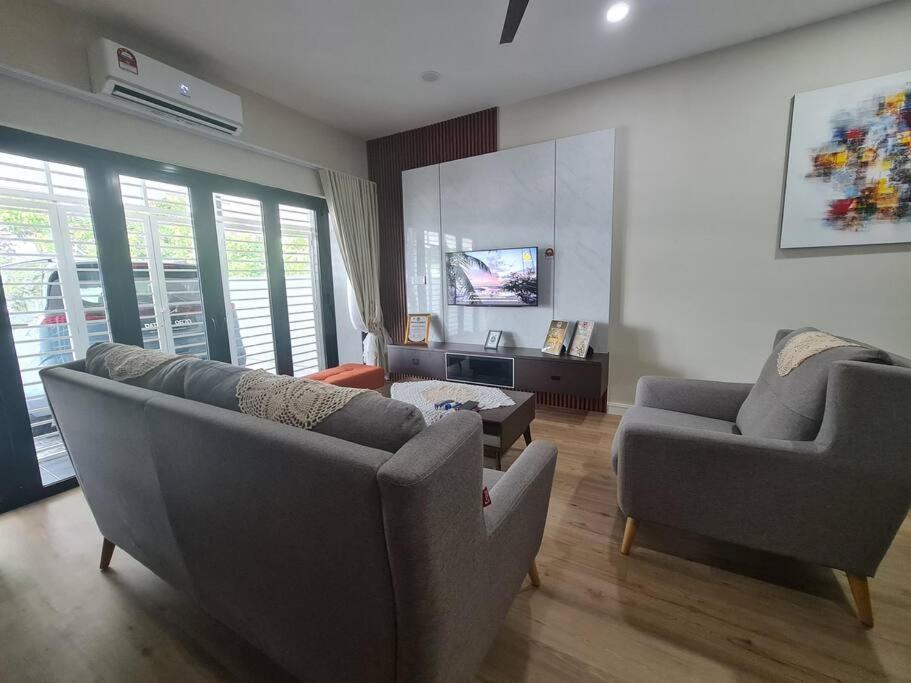 Ruai Delfina, whole house for you to enjoy photo 7