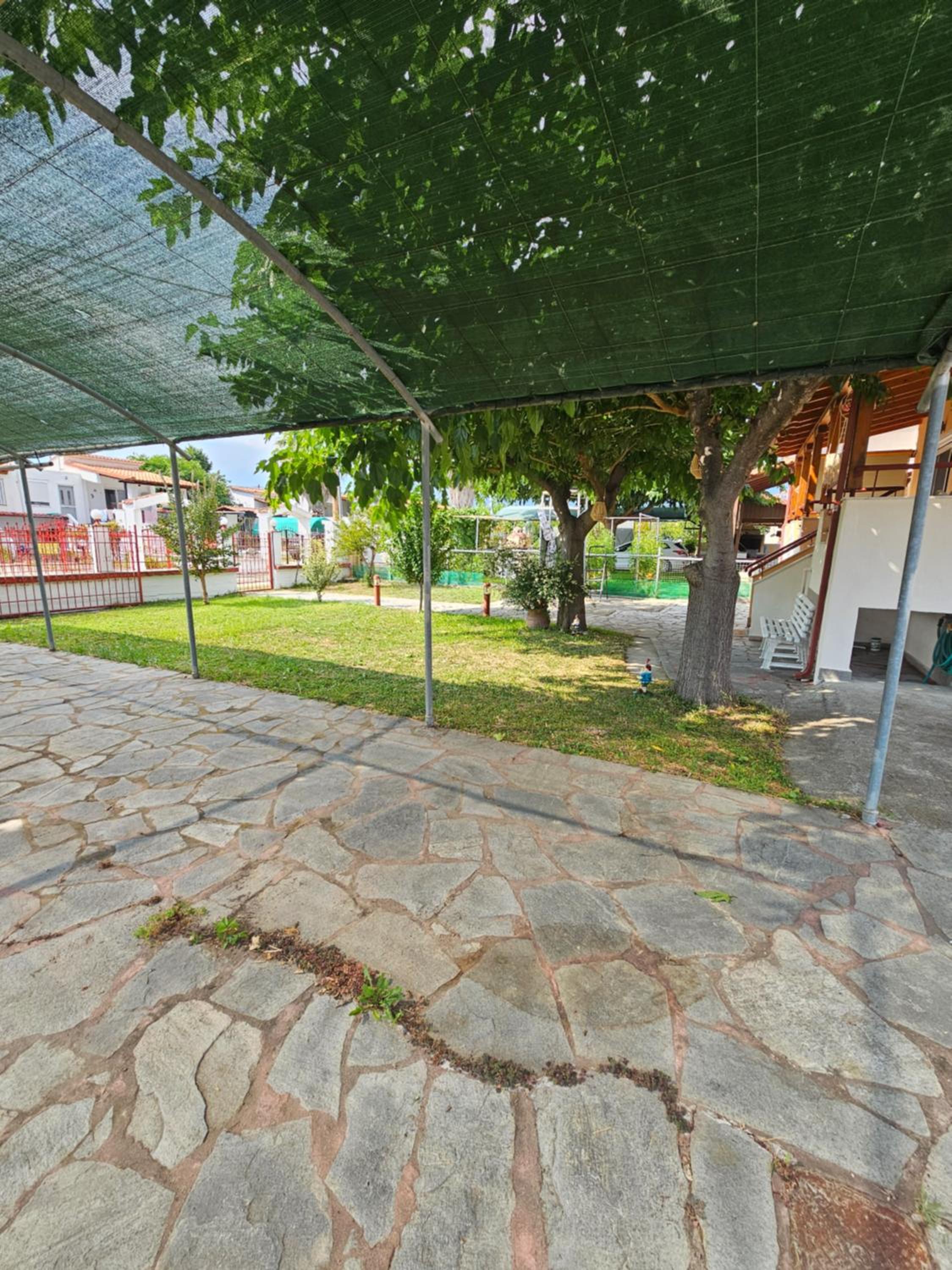 Photo 43