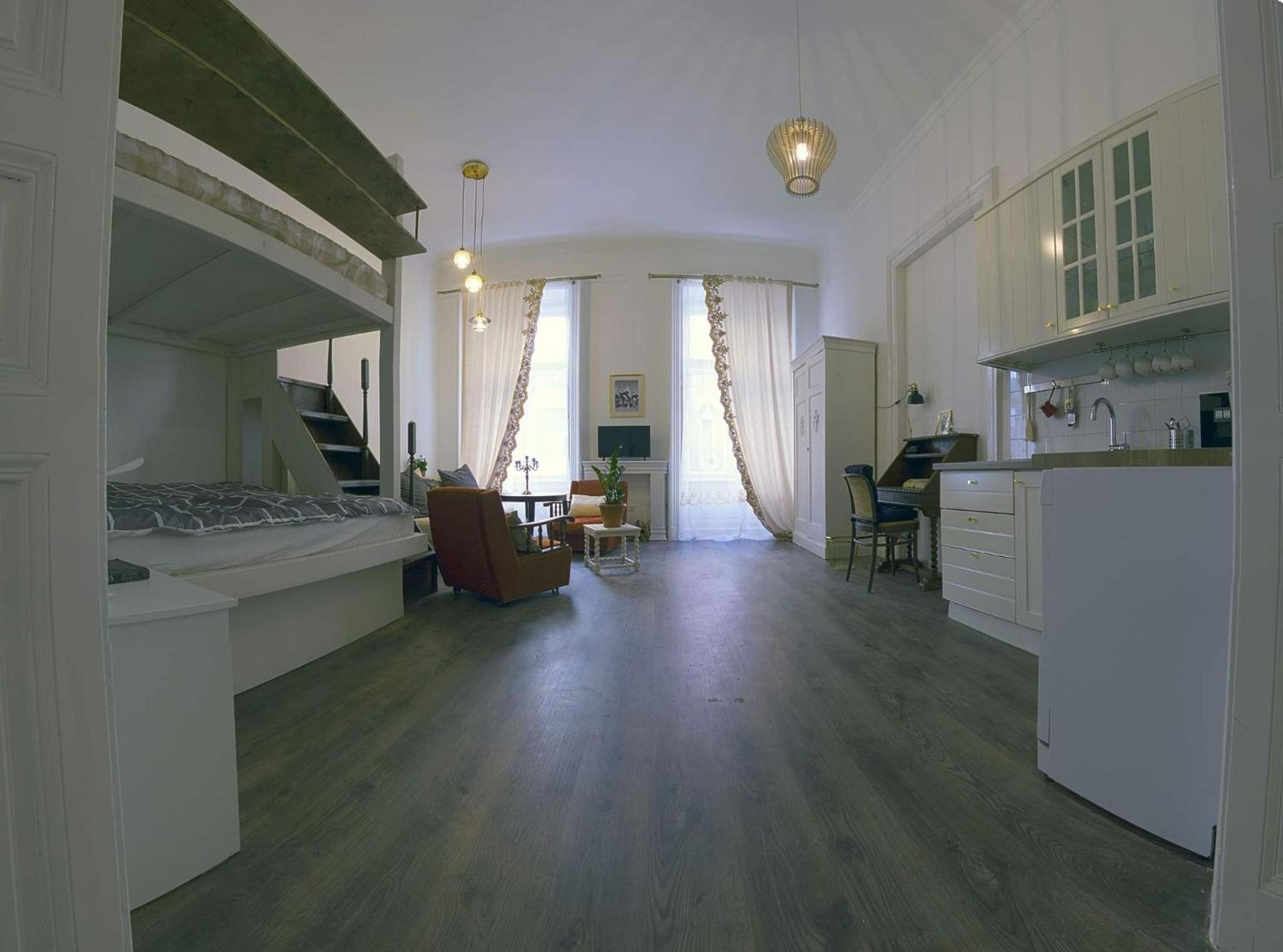 Oktogon modern apartment view 2