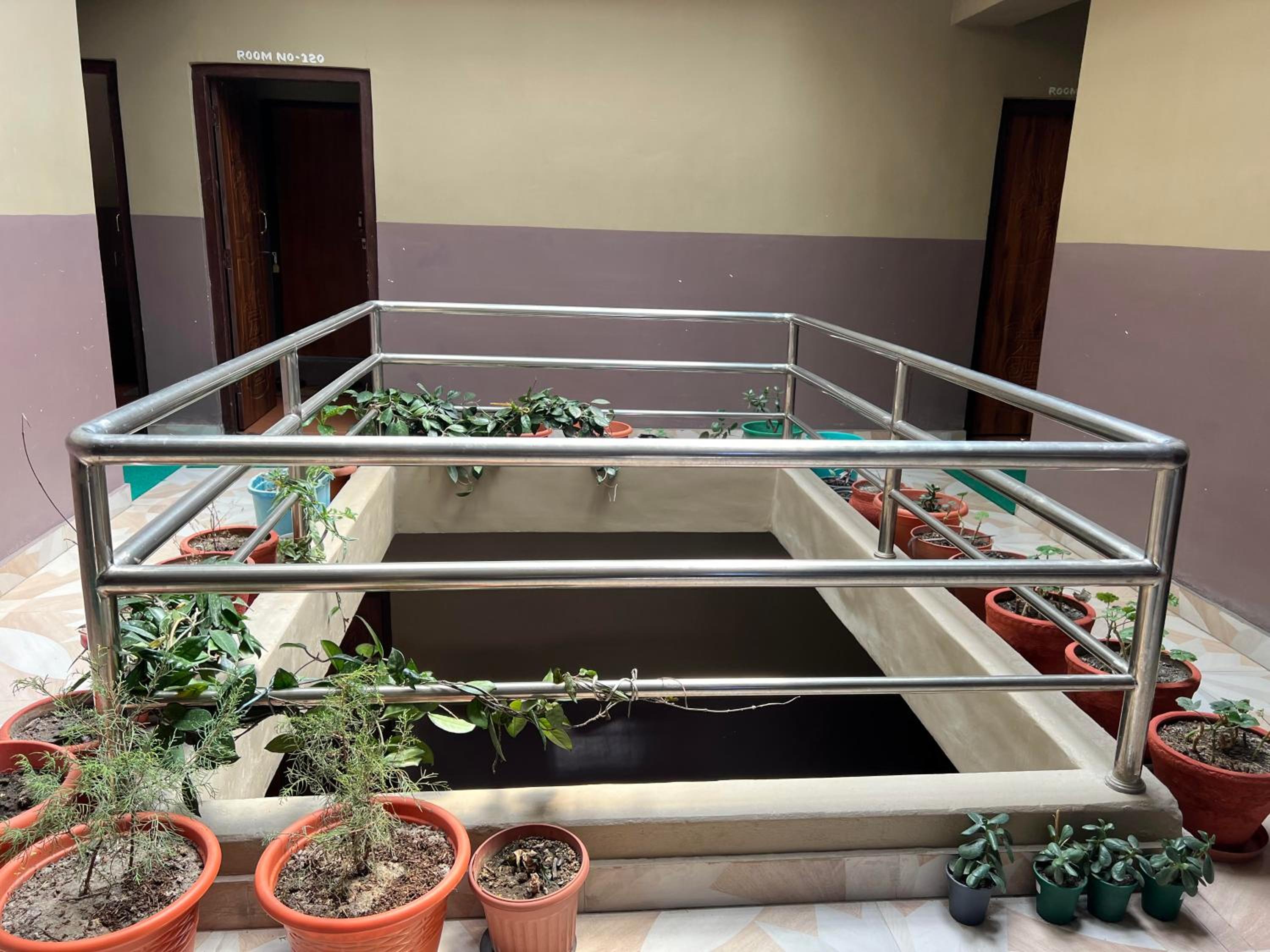 New Neeru Guest House view 3