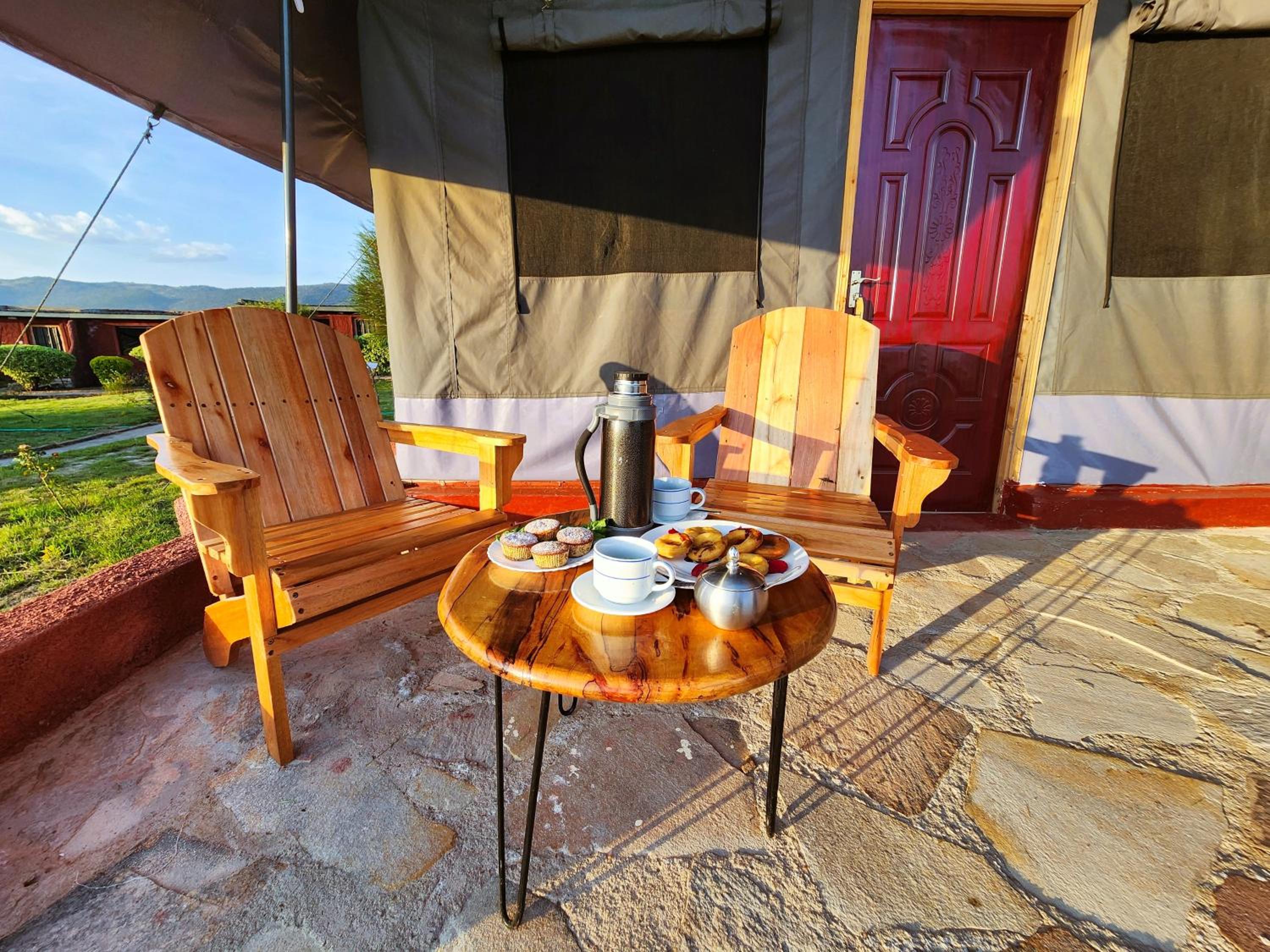 Endeem Mara Resort view 5