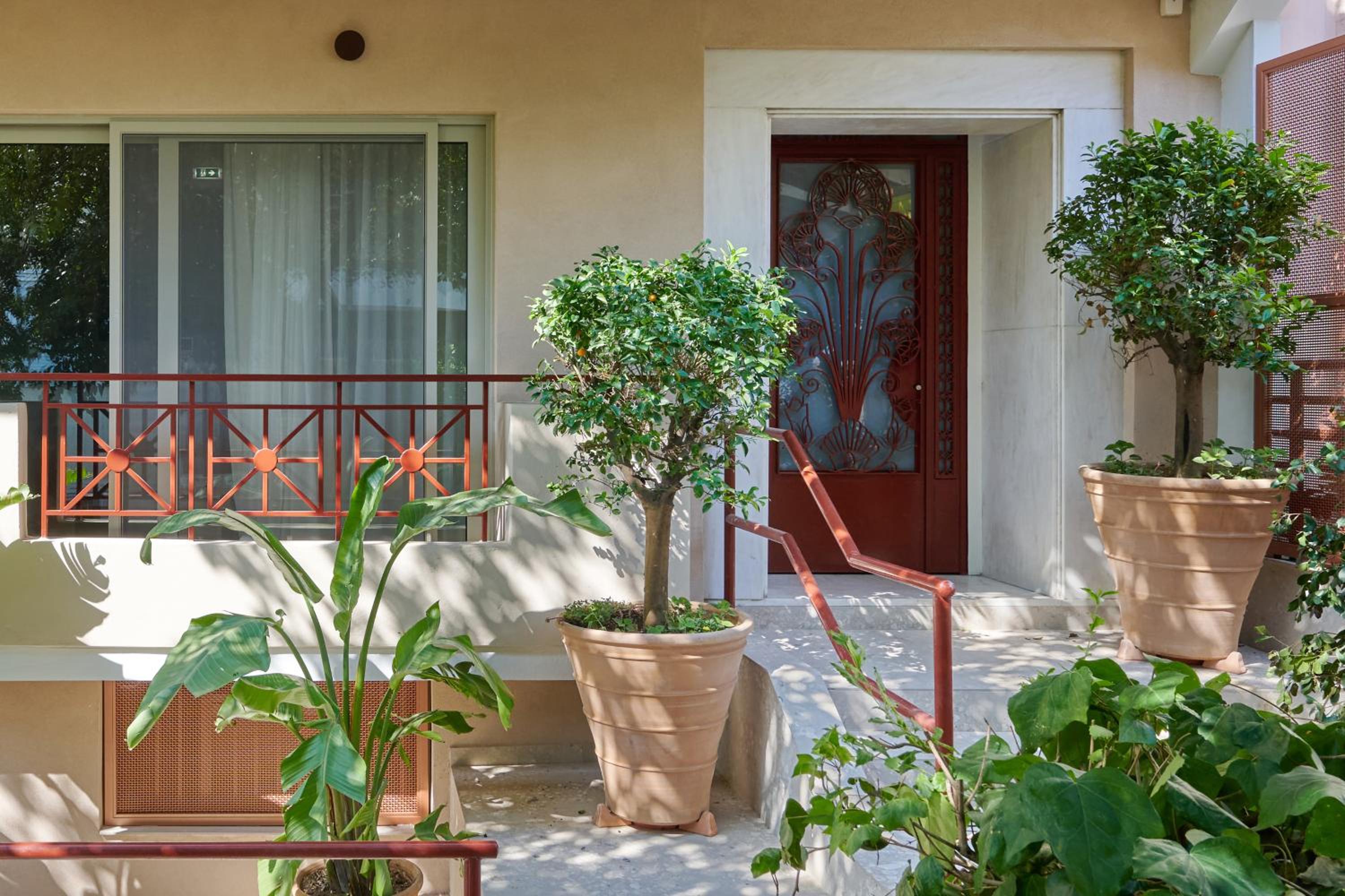 Rastoni Acropolis Uniquely Located Stylish Apartments