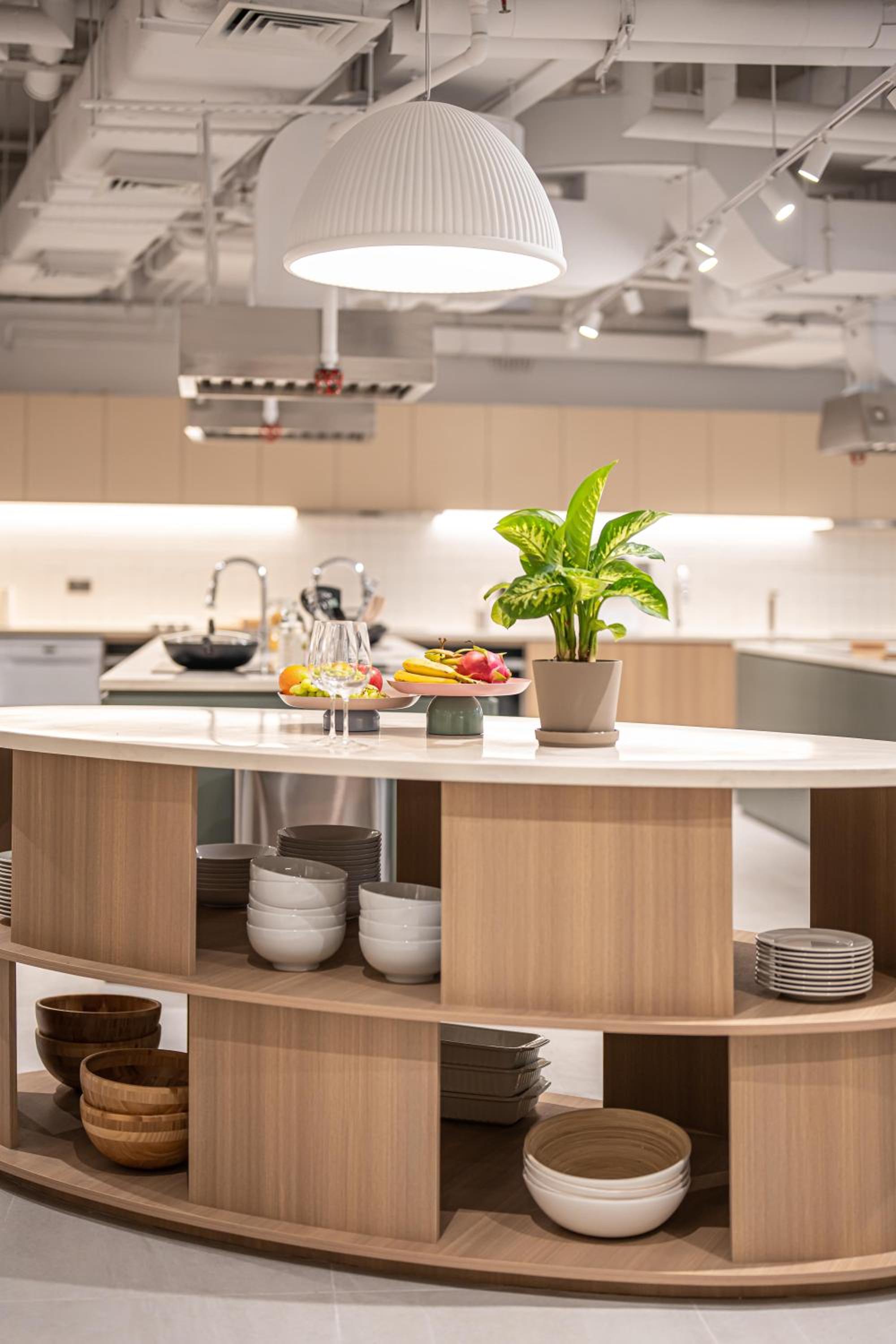 Weave Studios - Kowloon West
