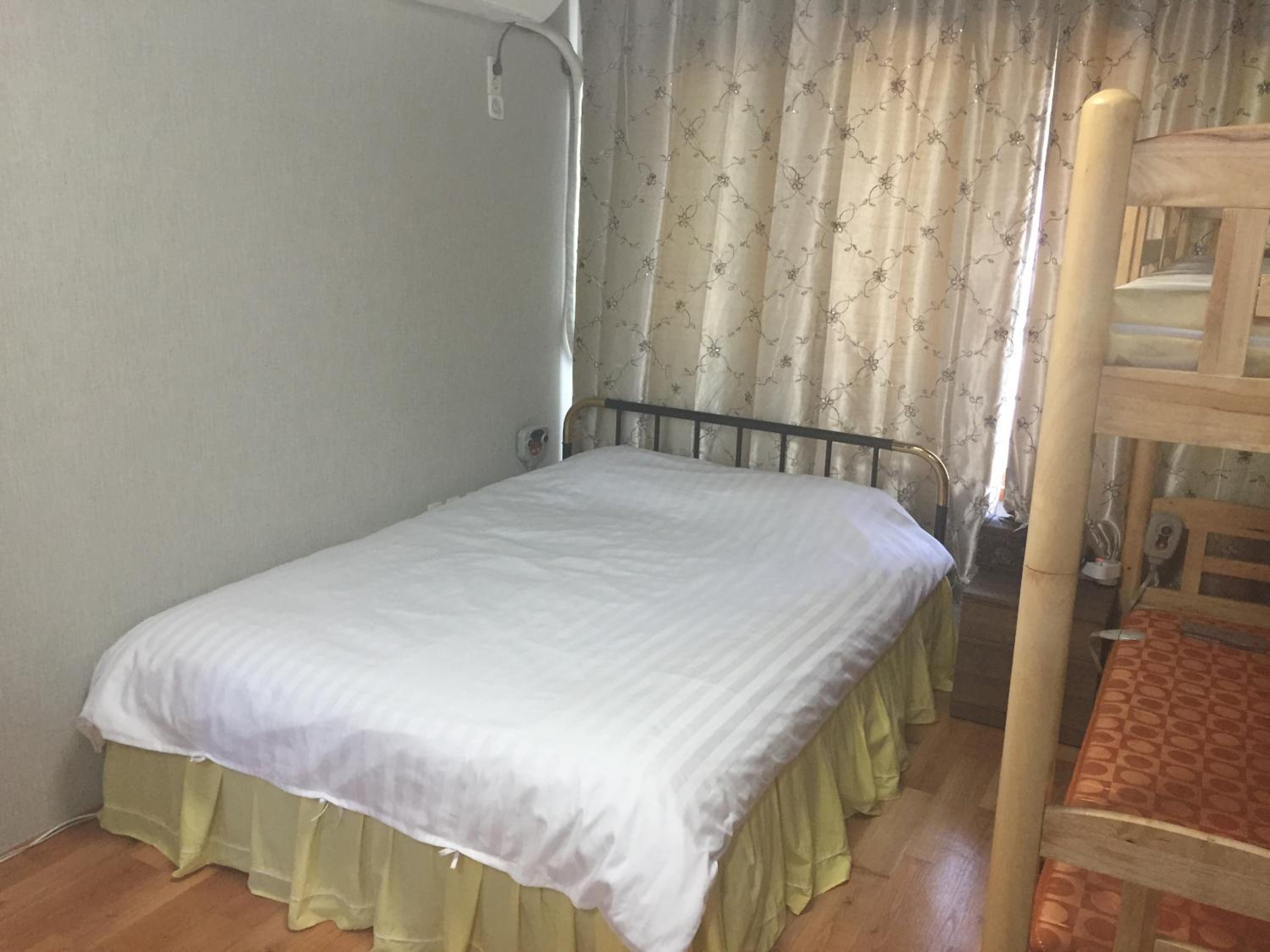 Shinyang Beach Pension