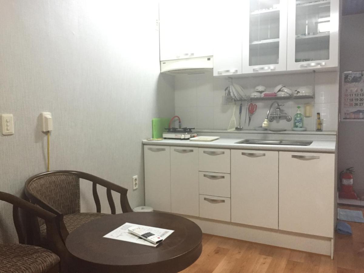 Shinyang Beach Pension