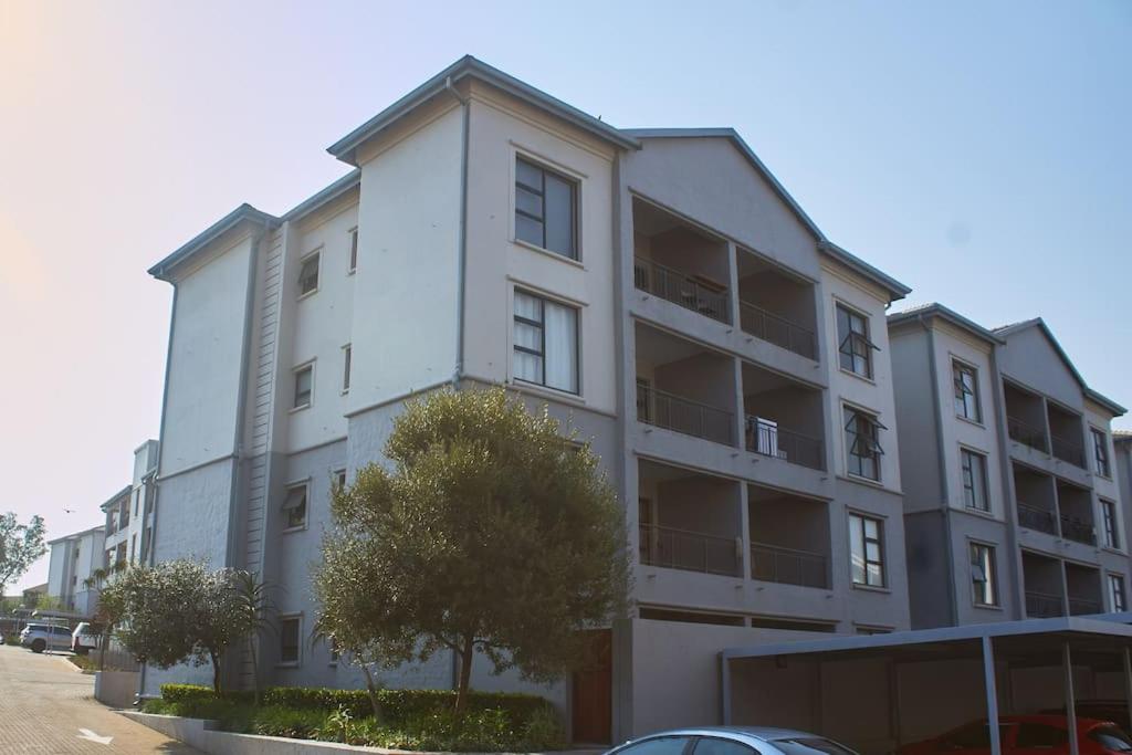 Elegant 1 Bed Apartment 5G Wi-fi Netflix Inverter